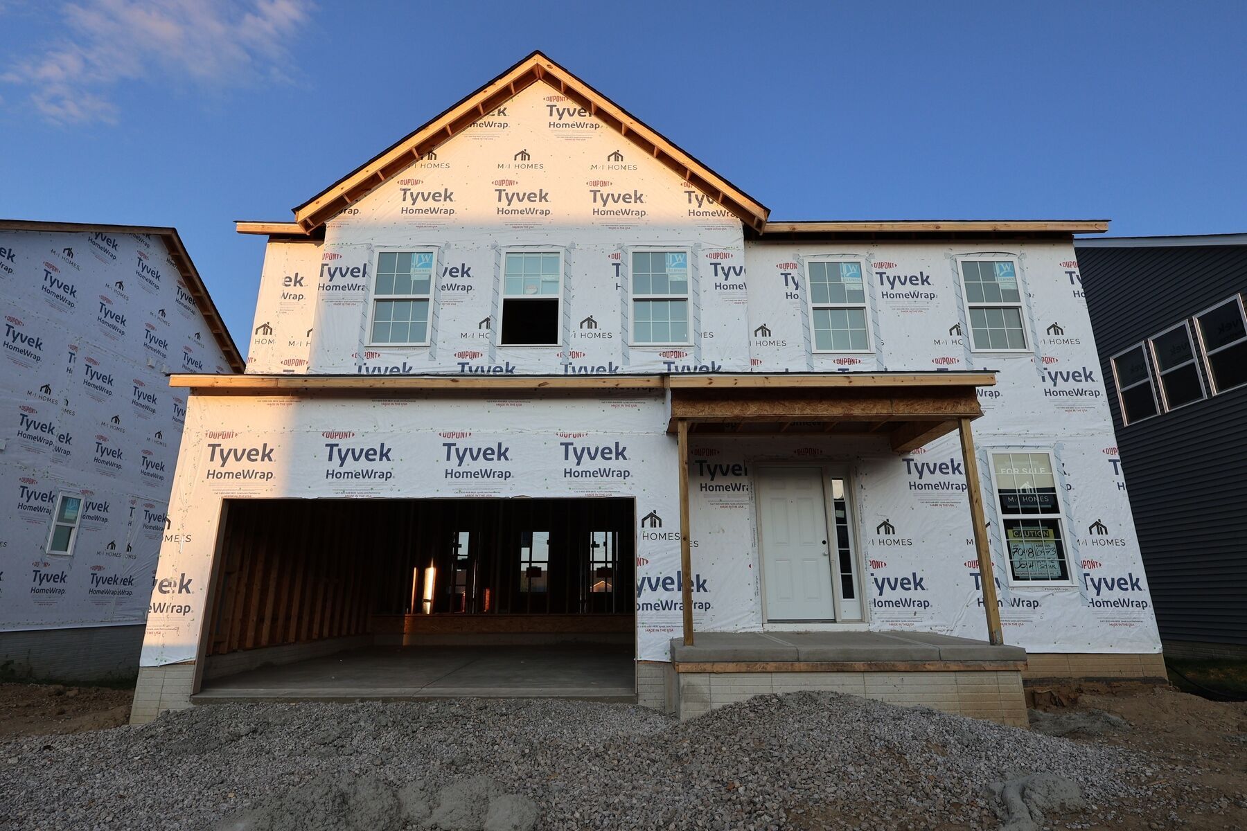 Exterior:Exterior