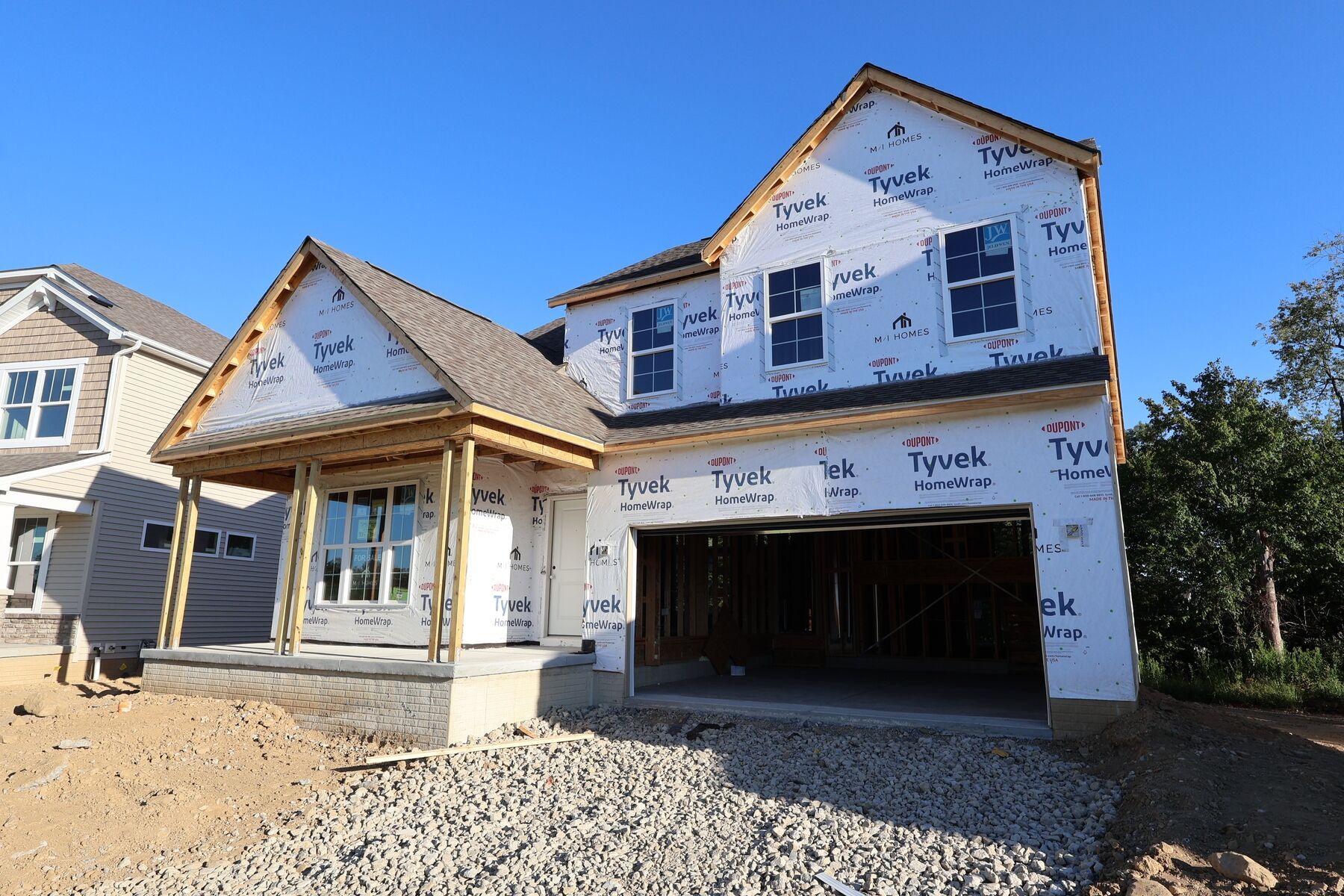 Front Exterior:Front Exterior
