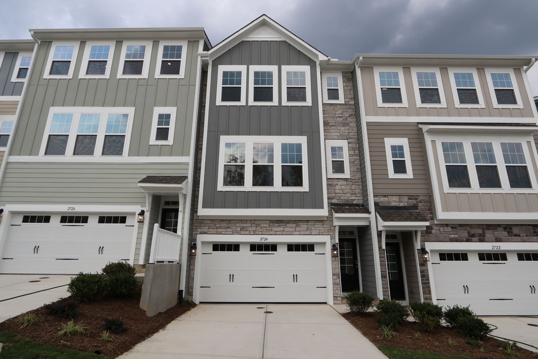 Front Exterior:Front Exterior