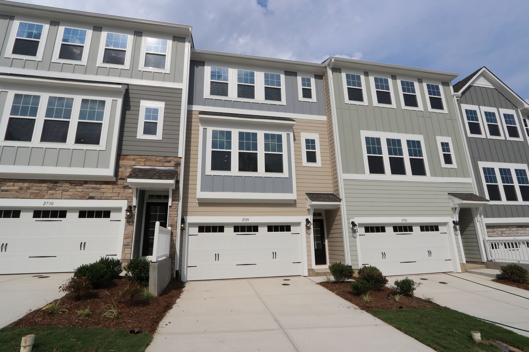 Front Exterior:Front Exterior