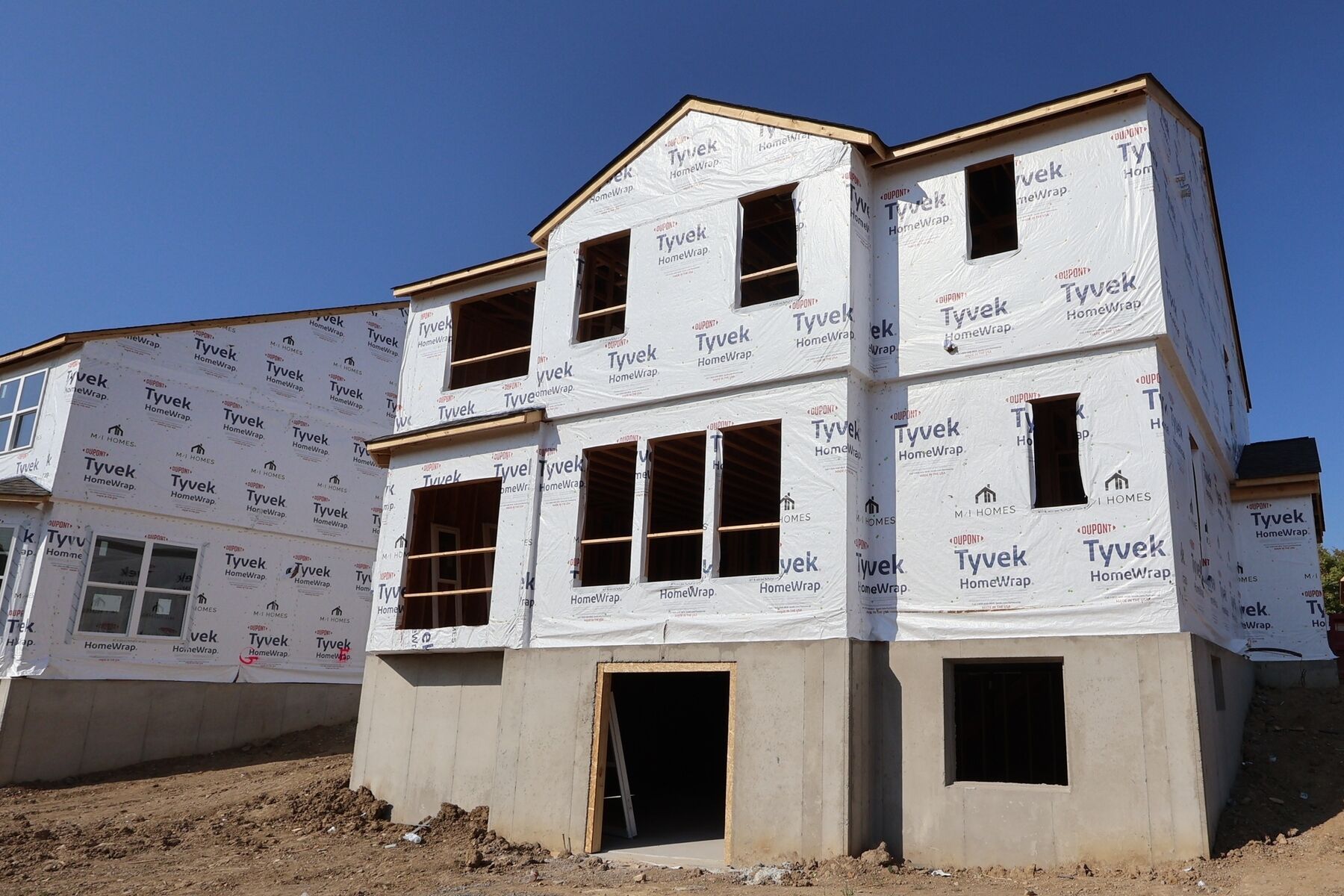Back Exterior:Back Exterior