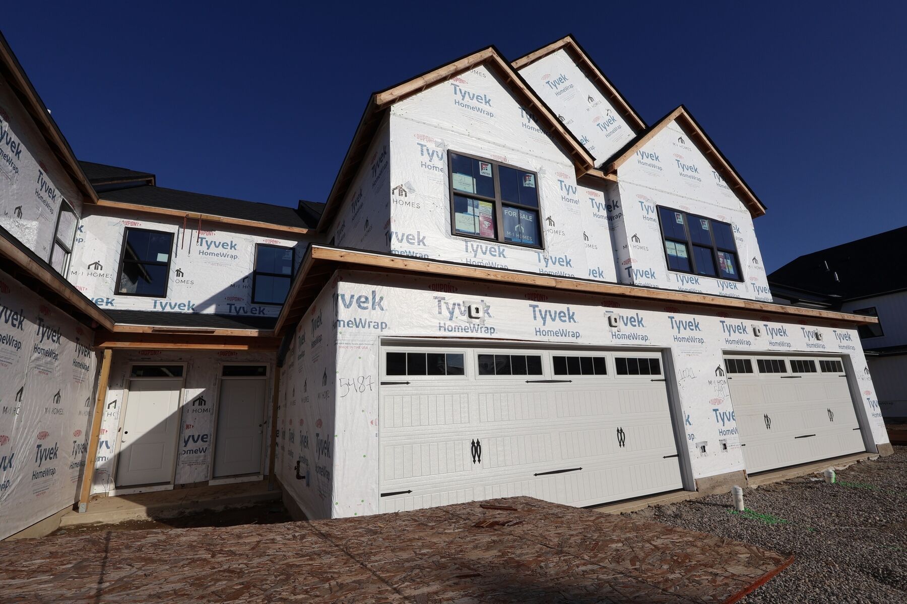 Exterior:Exterior