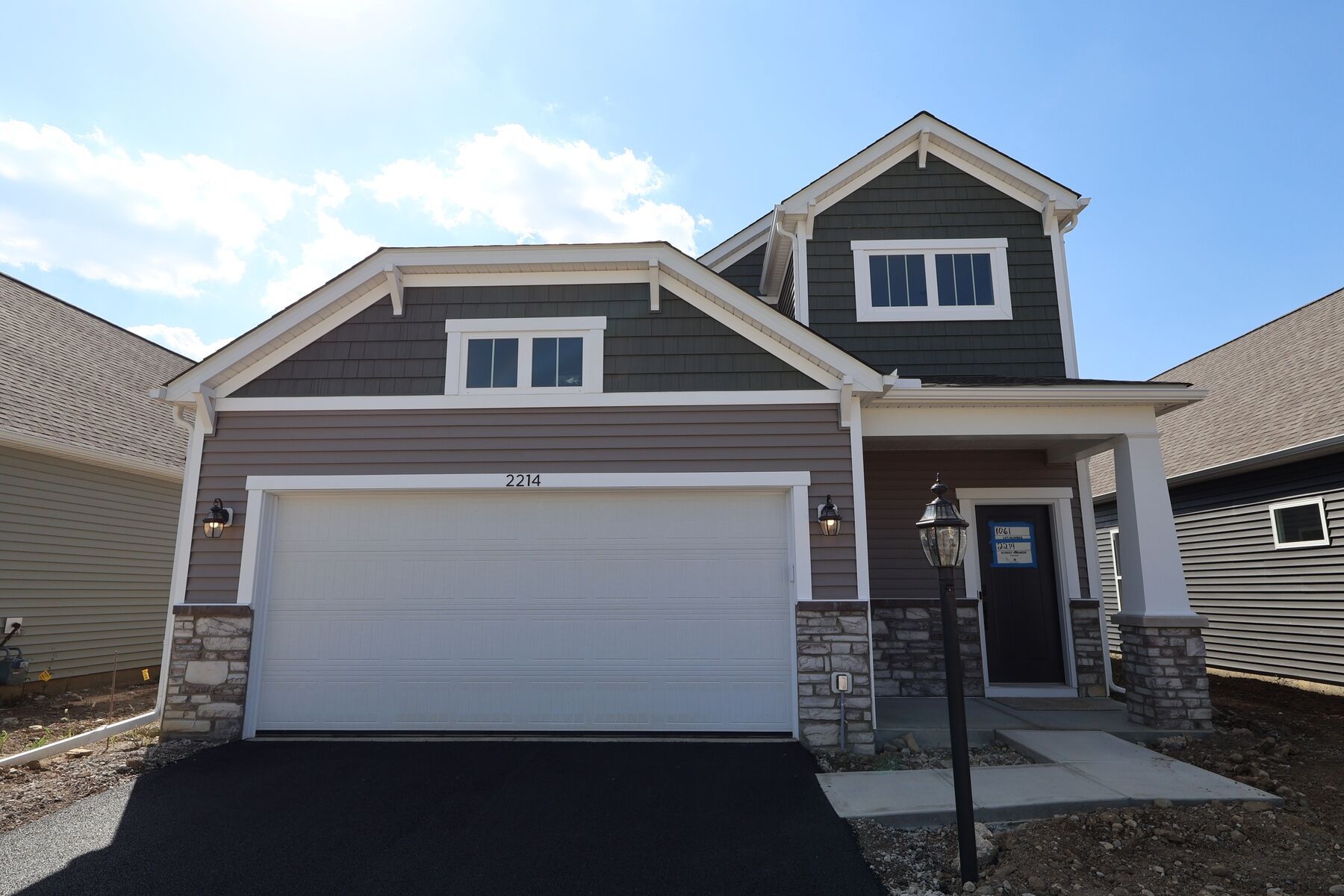 Front Exterior:Front Exterior