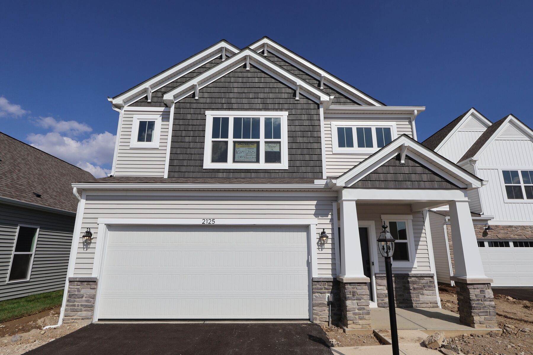 Front Exterior:Front Exterior