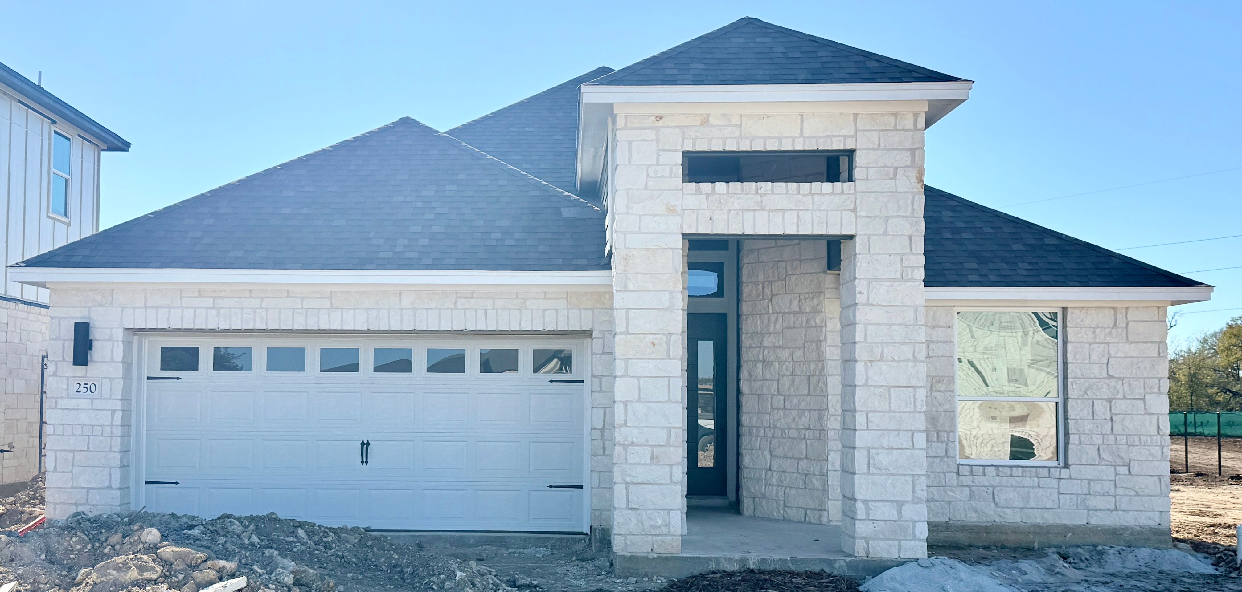 250 San SabaExterior Front