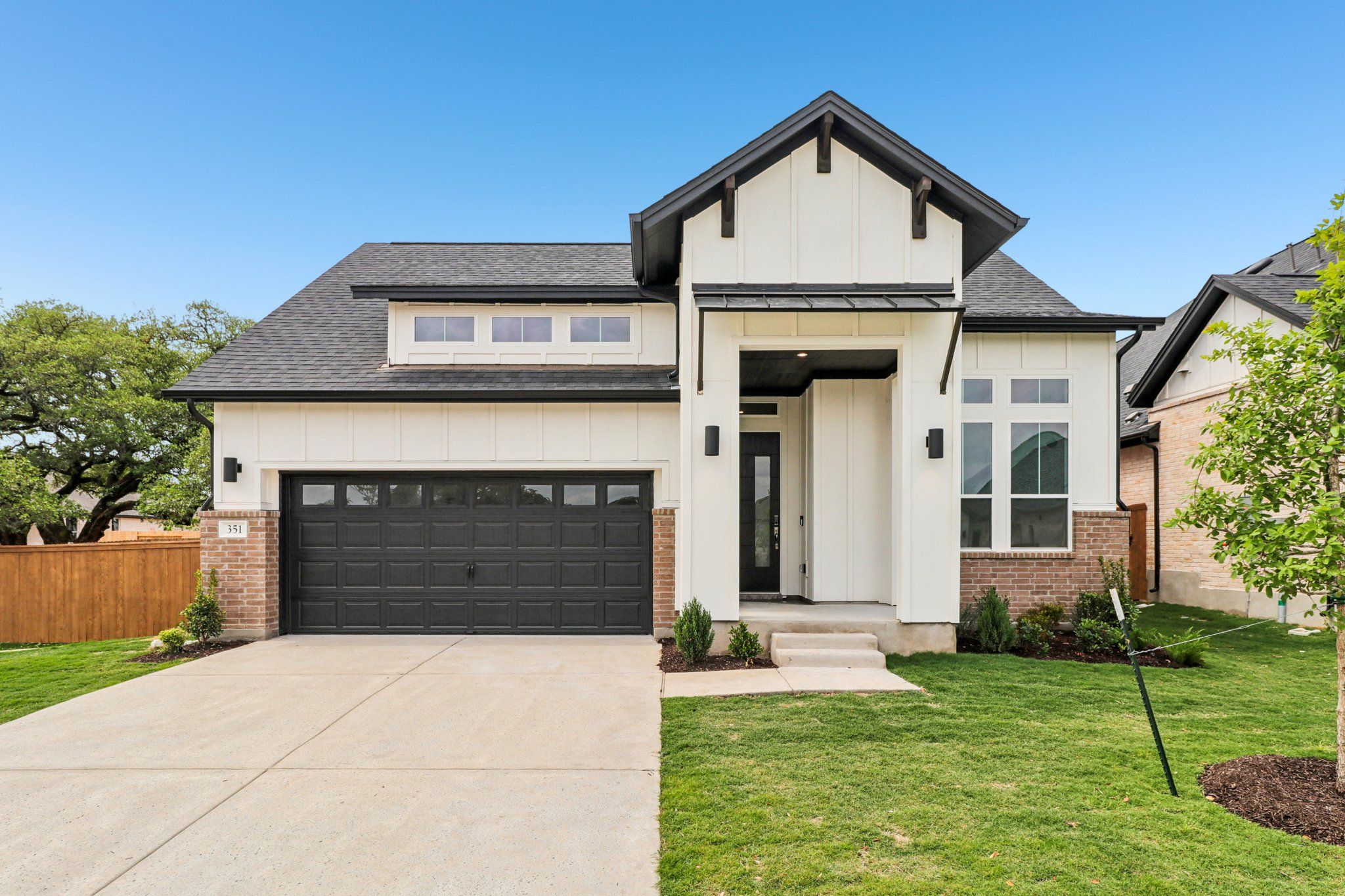 1 web or mls San Saba Dr S0304 001