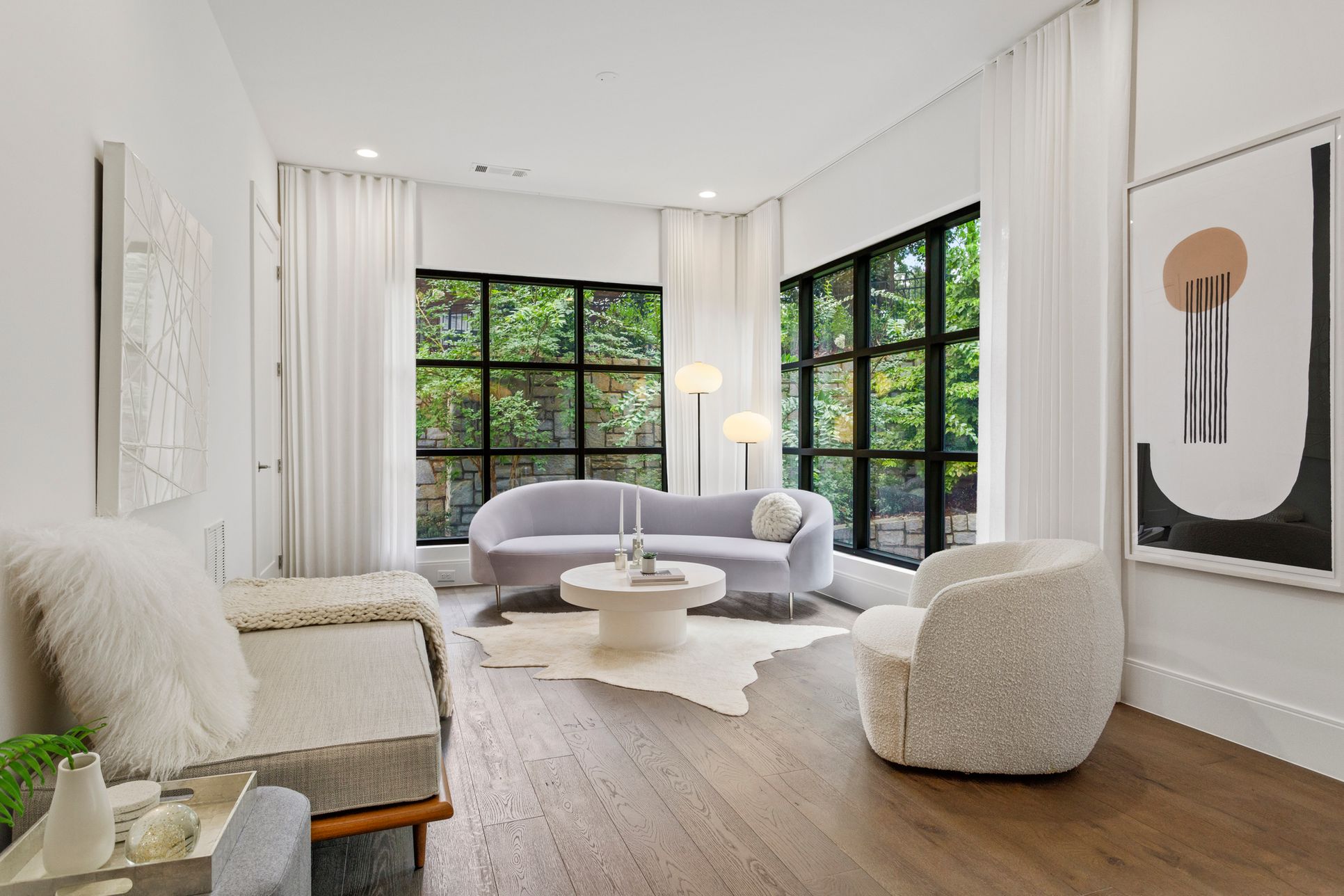 Sophia - Gated Condo Flats