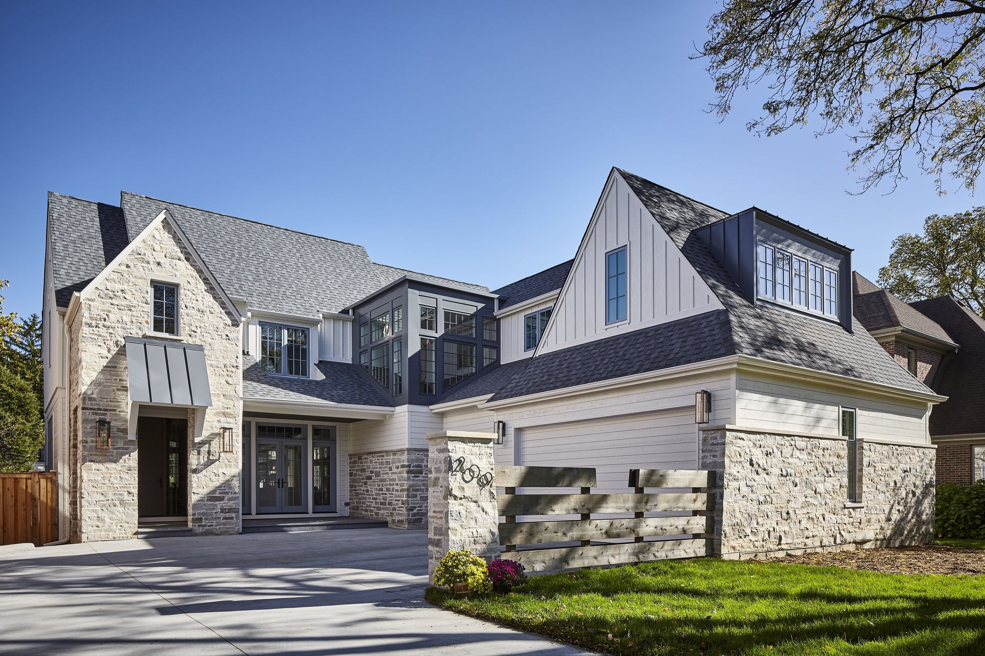 Mondo Builders,60126