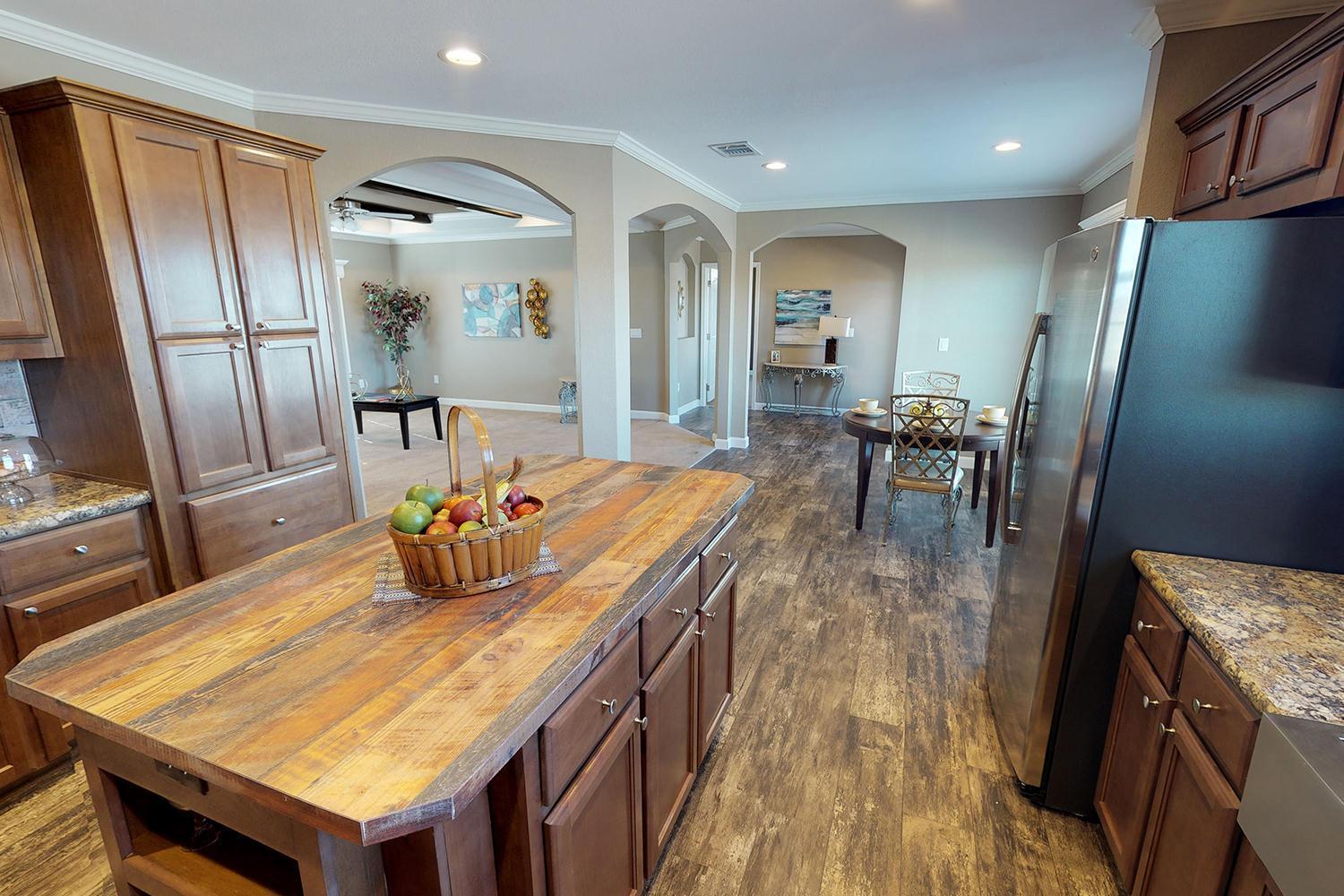 Huntsville 5170 - Kitchen