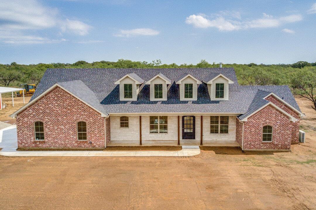 Neighbors Construction,76234