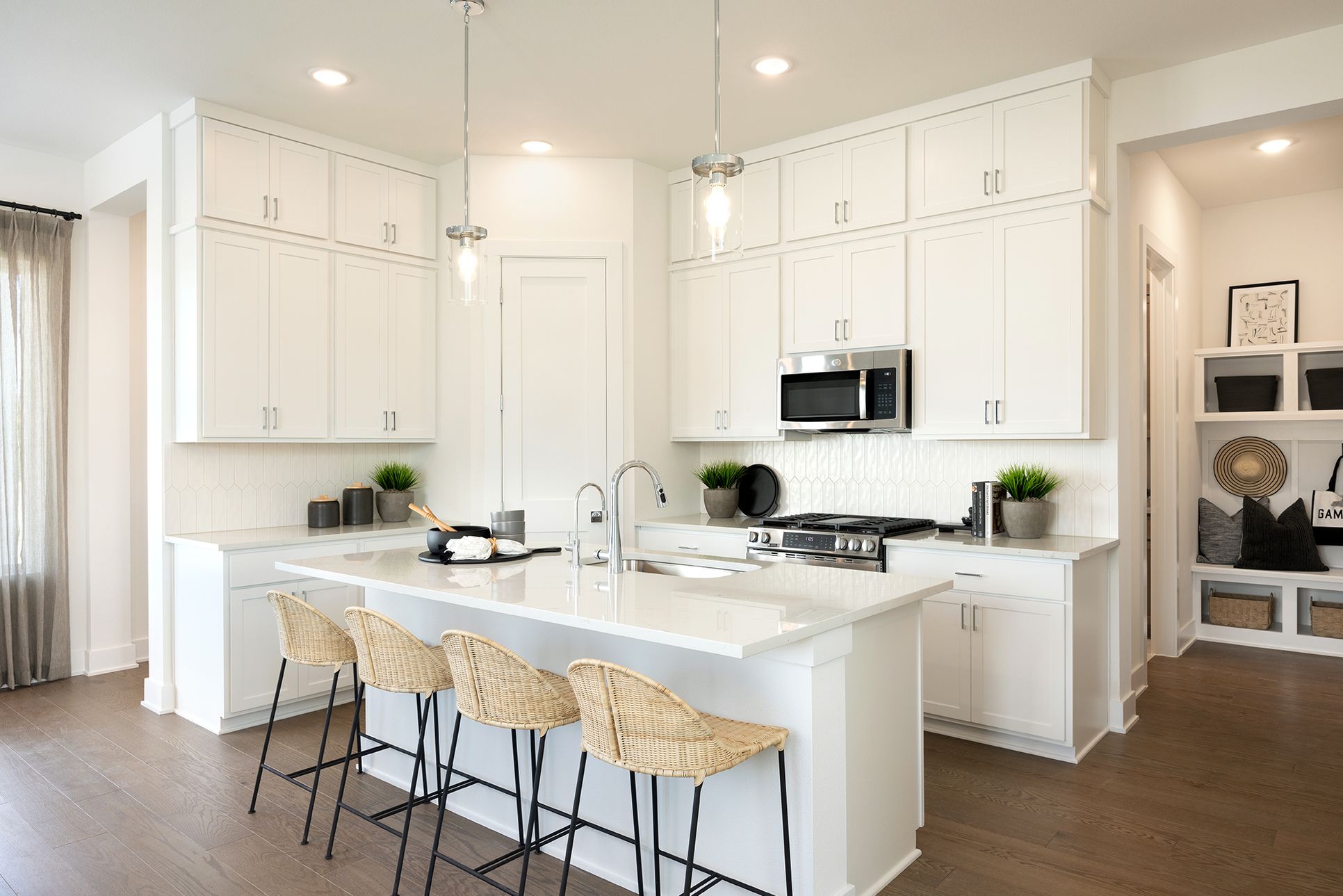 Villas at Novel - Dominic - Kitchen - Model Photography