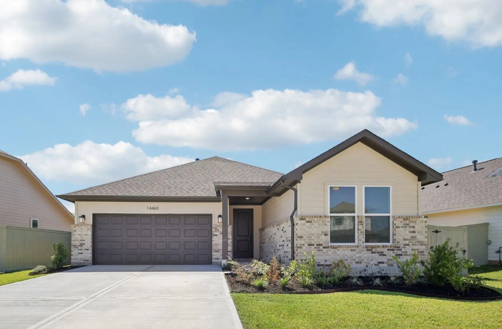 Canopies - 3 - Block 4 - Front Exterior - Homesite Photography