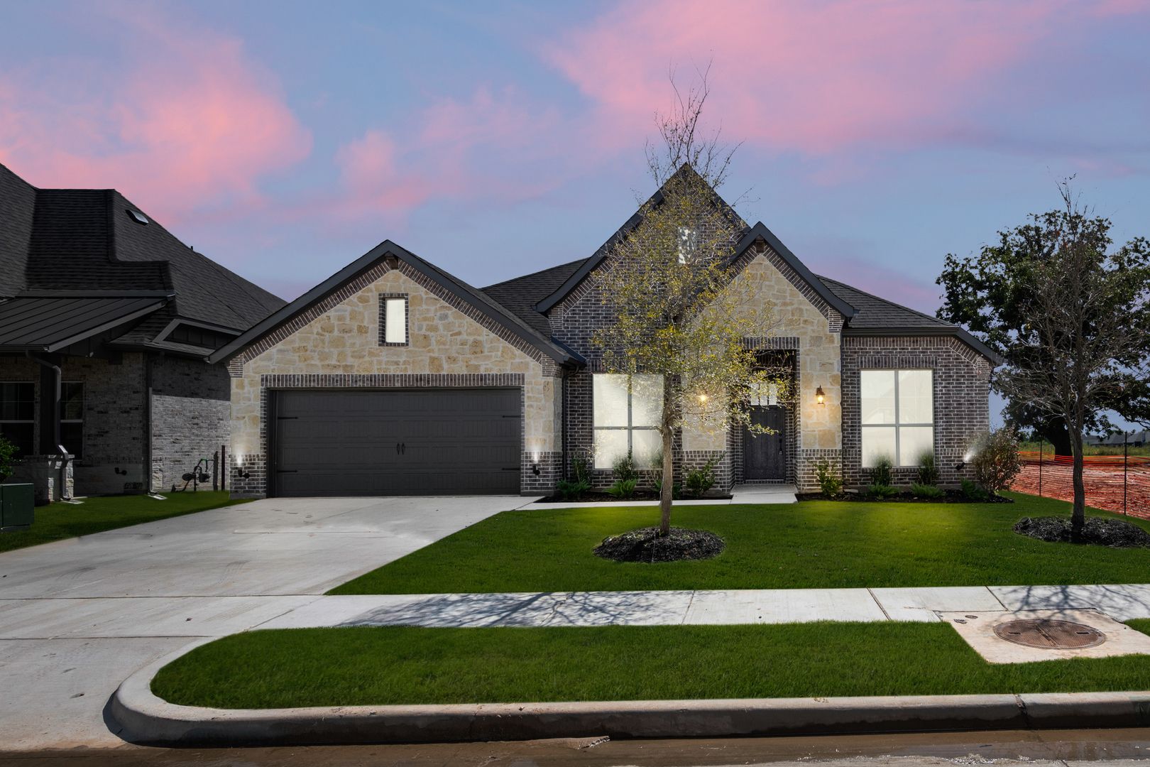 Abes Landing-Concept 2464-387 Paddle Boat Drive-Front Twilight1-Risewell Homes