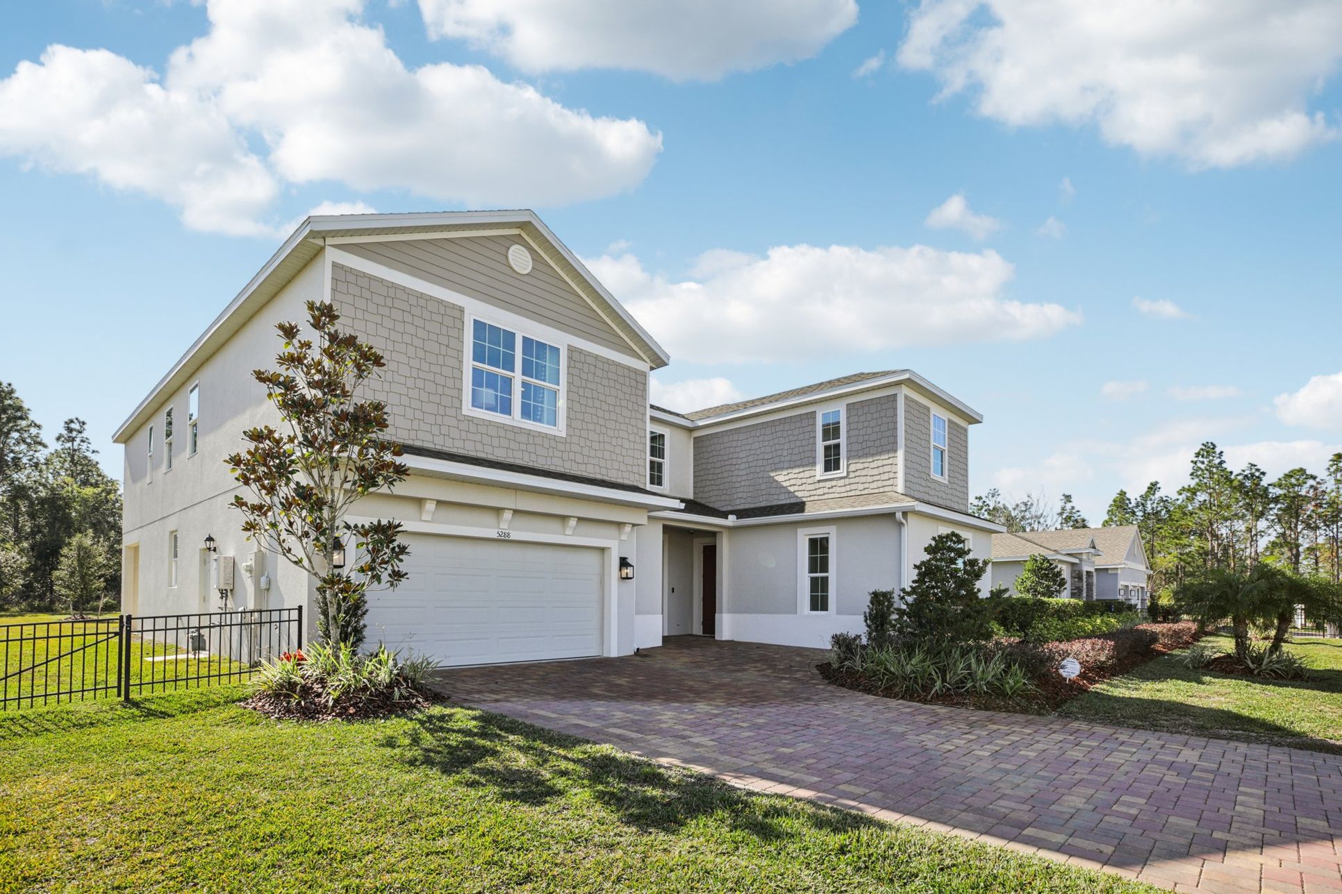 Bargrove Estates - Palmer Executive - Front Exterior Day - Model Photography - Risewell Homes