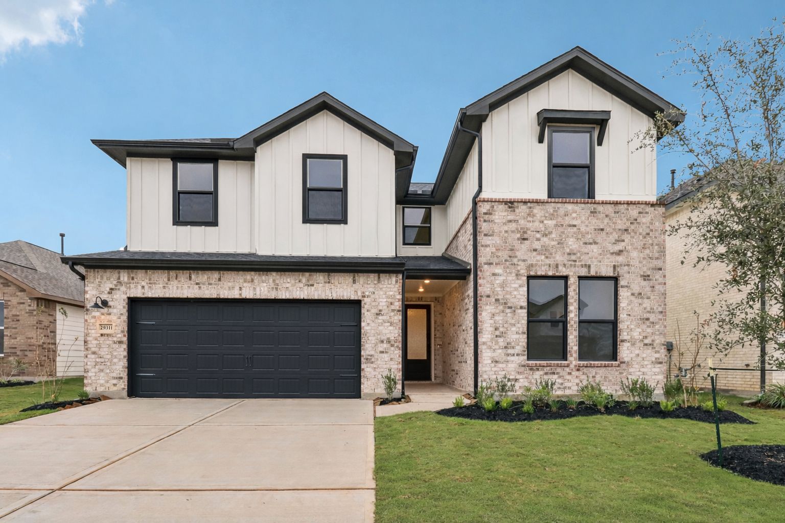 Oakberry Residence - Lot 10 - Front - Homesite Photography