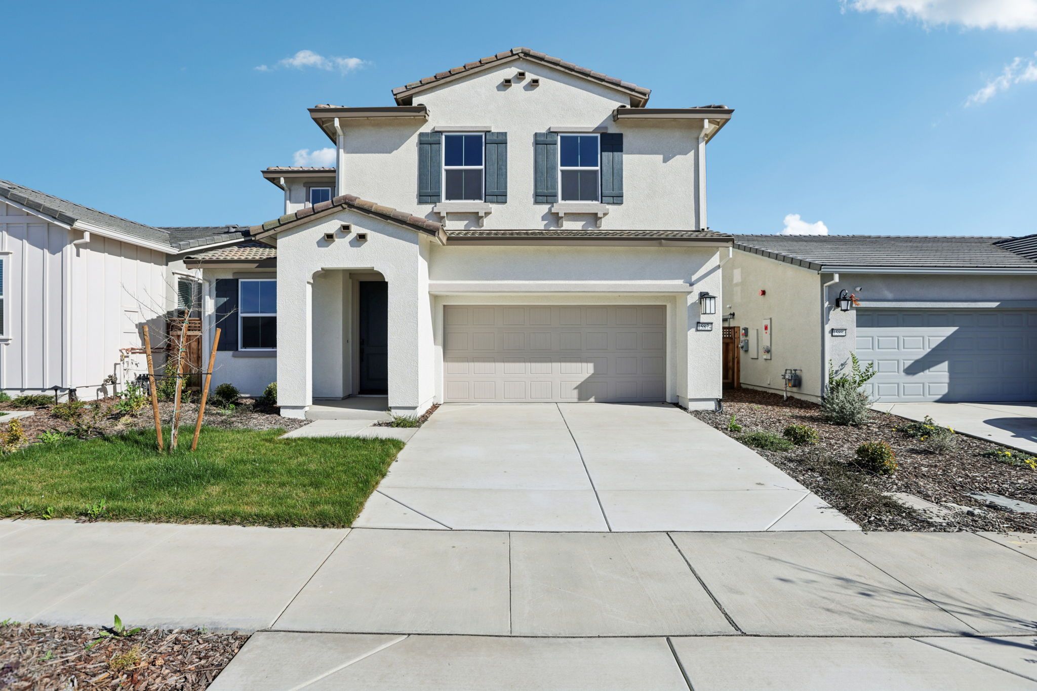 Bridgeway at River Islands - Lot 120 - Front Exterior - Homesite Photography - Risewell Homes