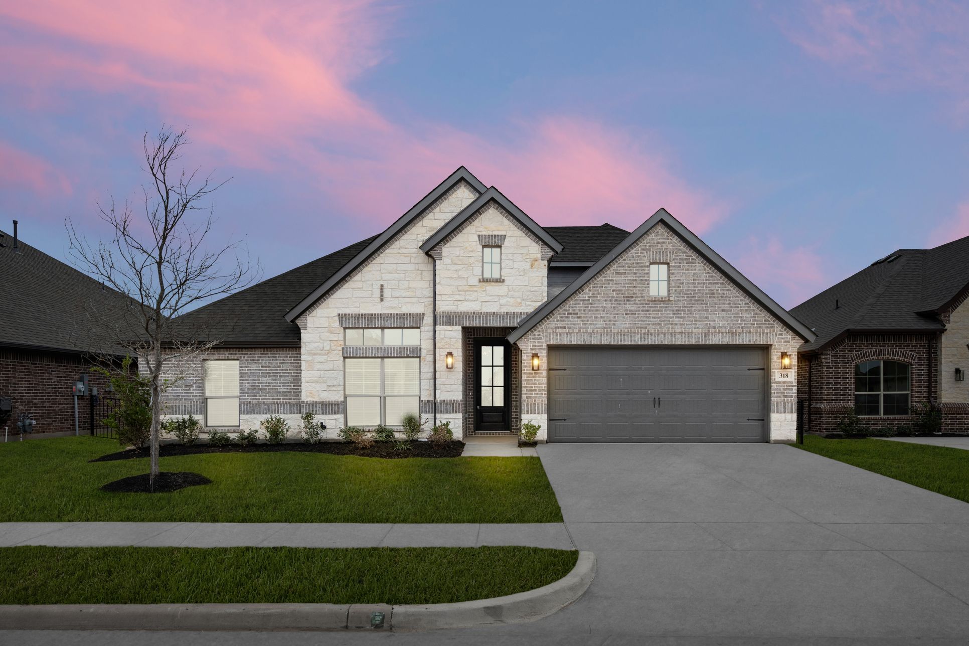Abes Landing-Concept 2379-318 Bowrider-Front Twilight1-Risewell Homes