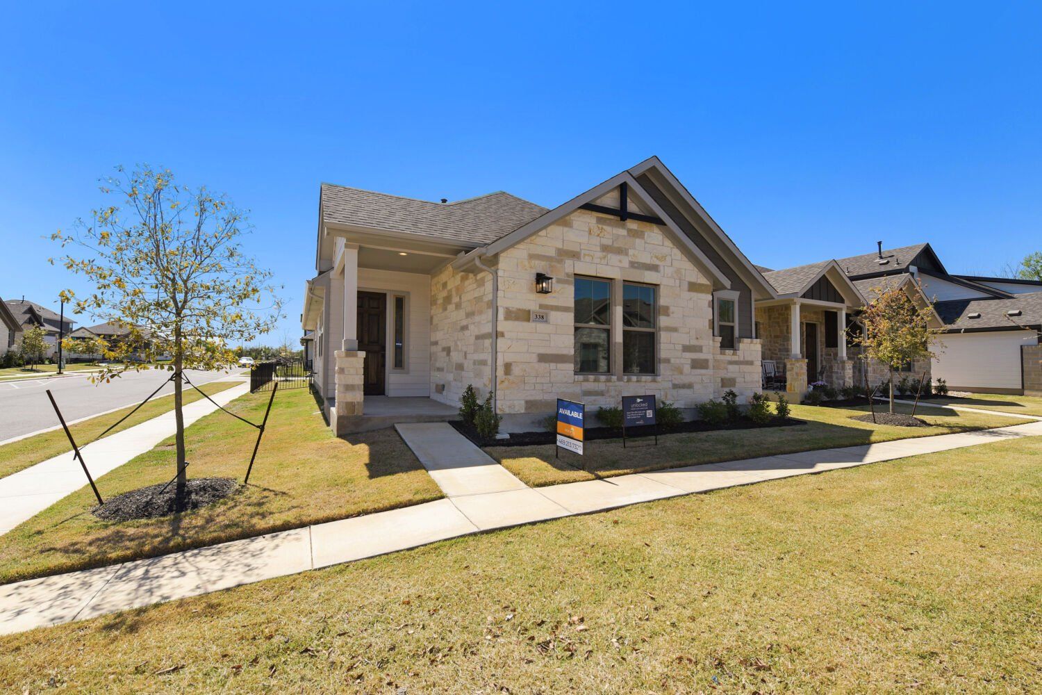 Porch at Du Pre_338 Orleanian Drive _Ext