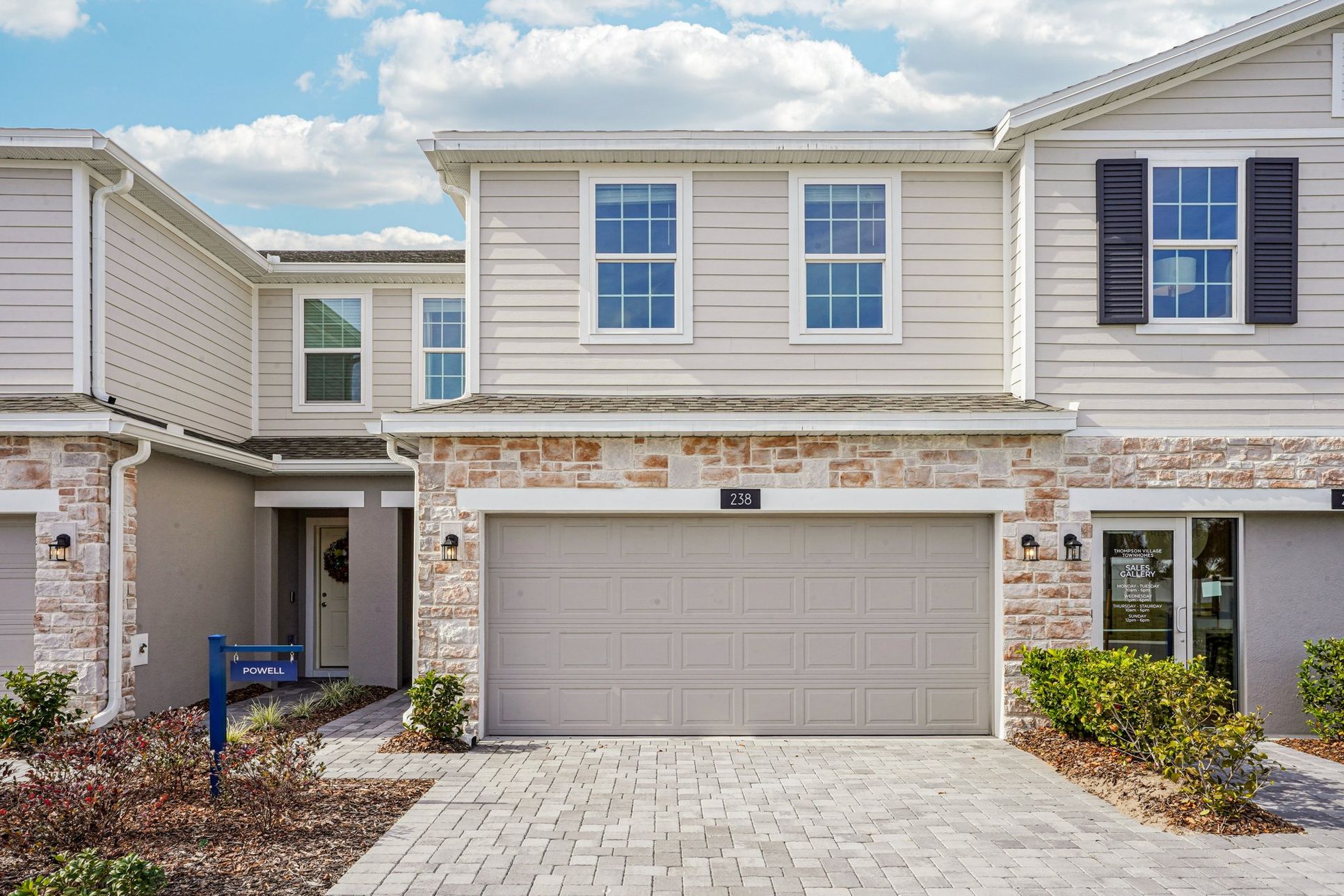 Thompson Village - Powell - Front Exterior - Model Photography - Risewell Homes