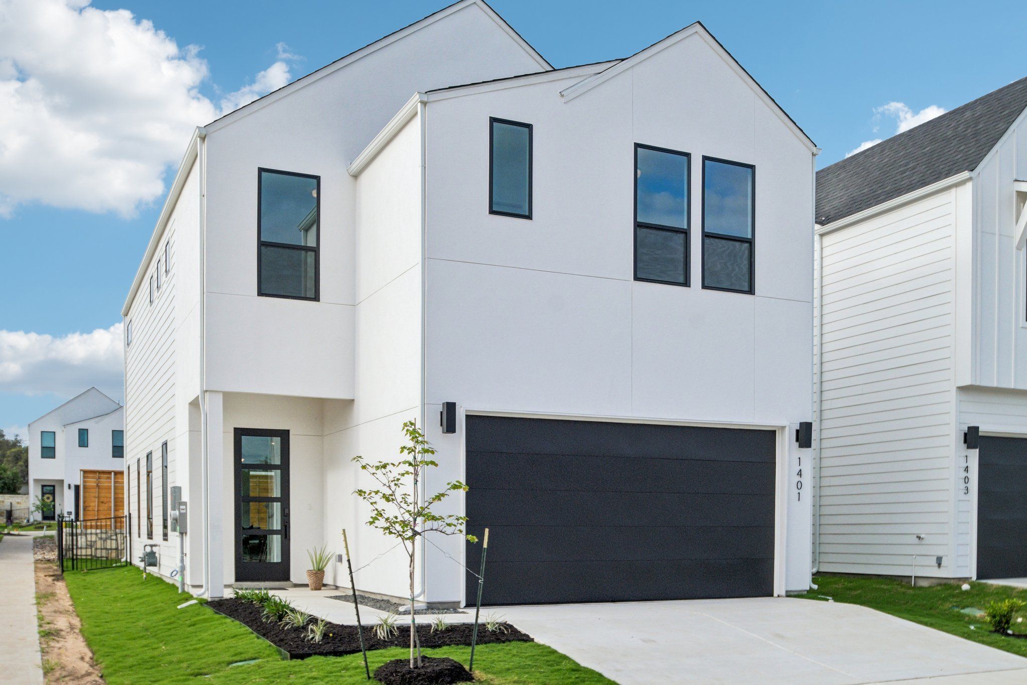 Villas at Novel - Noah - Front Exterior - Staged Photography - Risewell Homes
