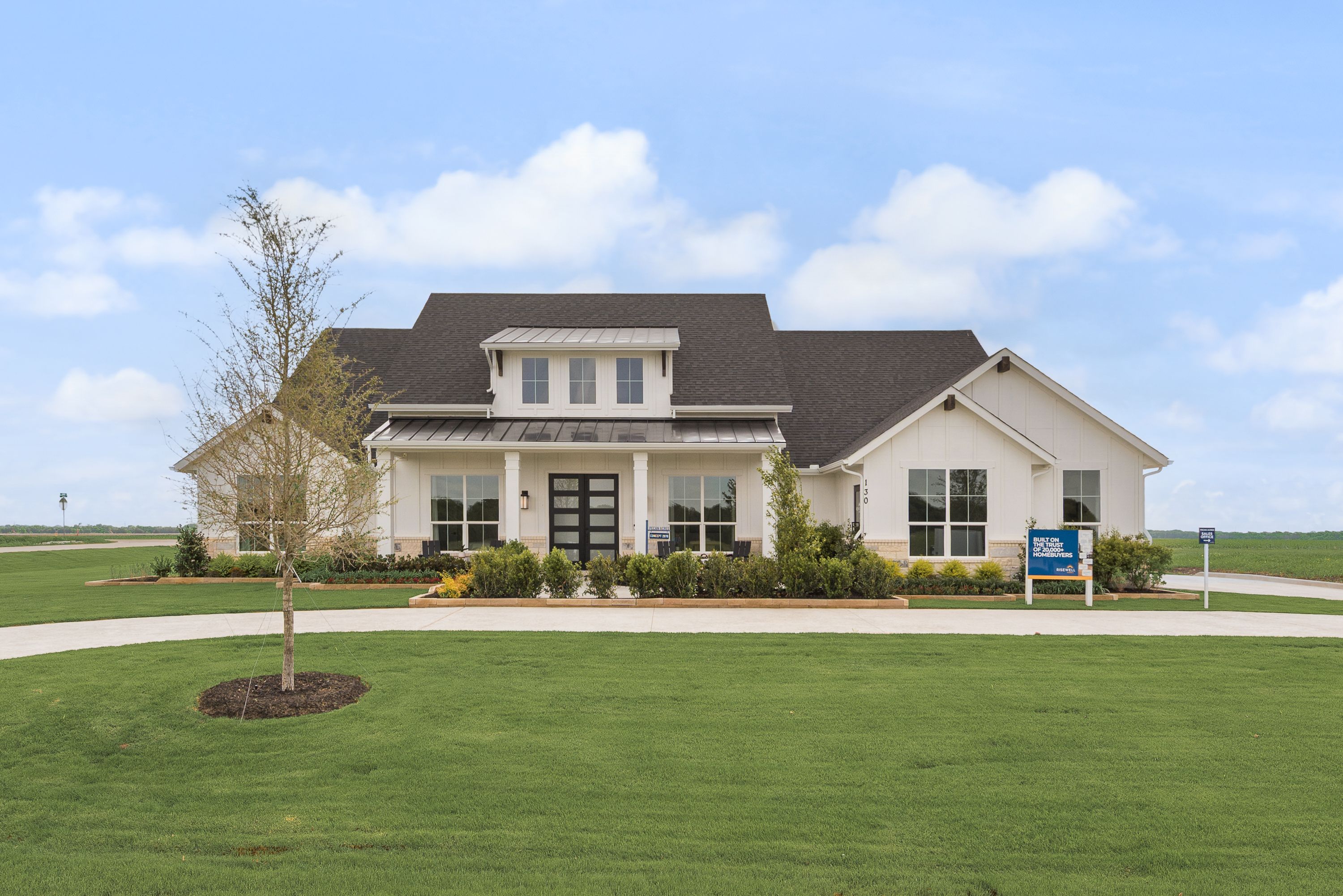 Pecan Acres-Concept 2978-RD-S-130 Cotopaxi Drive-Front Exterior1-Risewell Homes