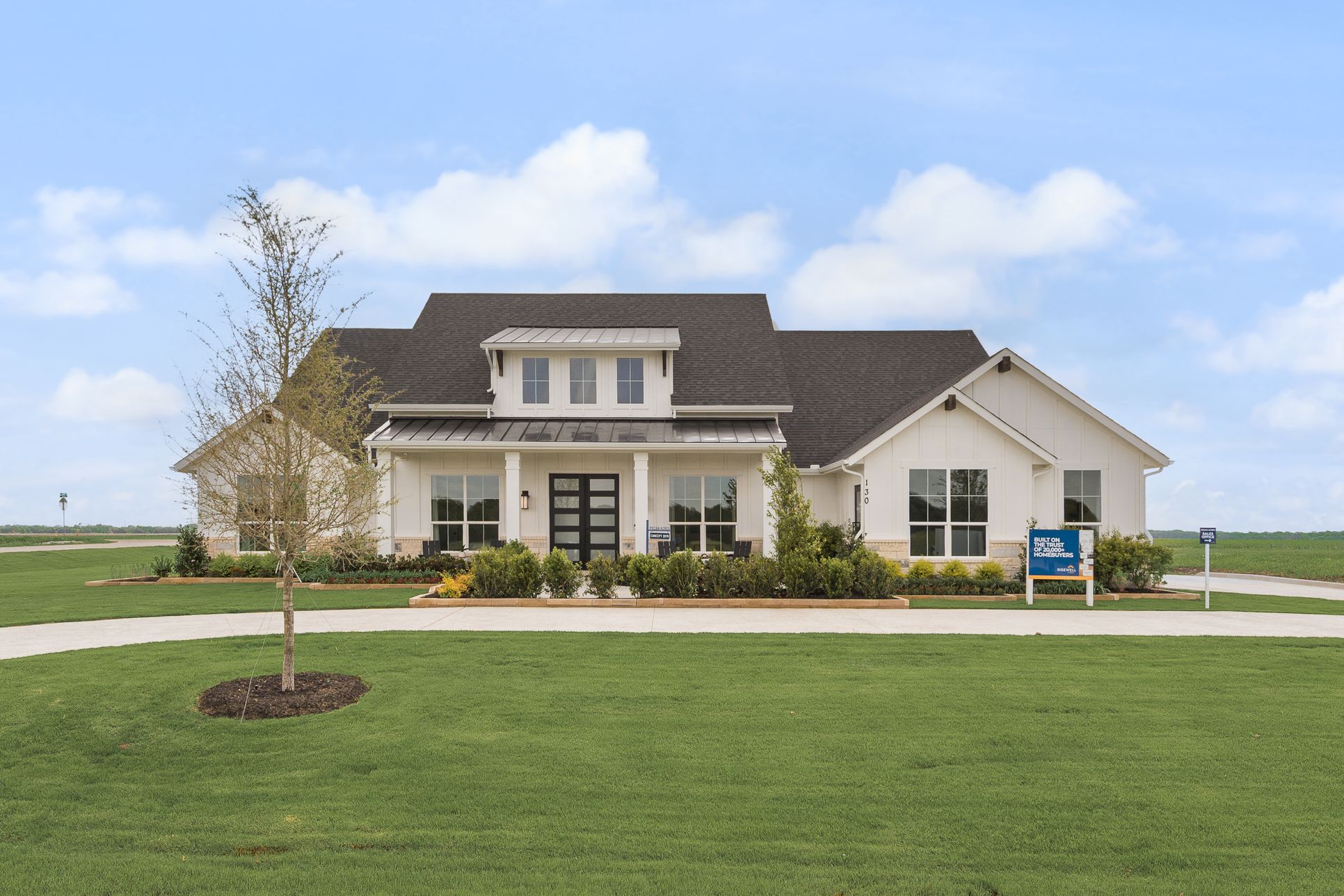 Pecan Acres-Concept 2978-RD-S-130 Cotopaxi Drive-Front Exterior1-Risewell Homes