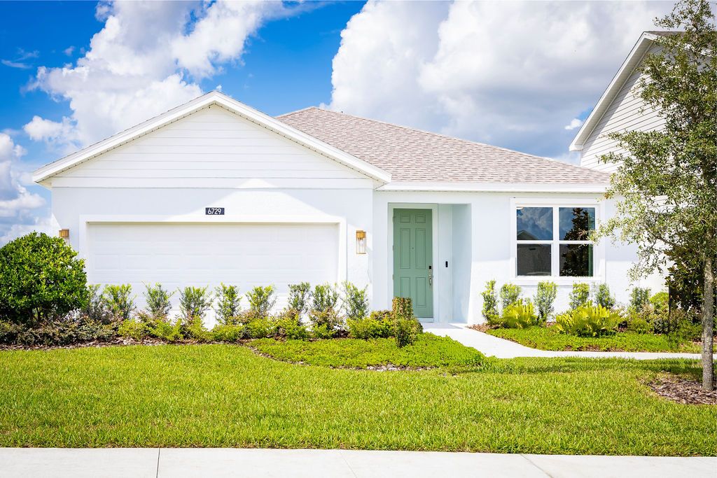 Trinity Gardens - Luna - Front Exterior - Model Photography - Risewell Homes