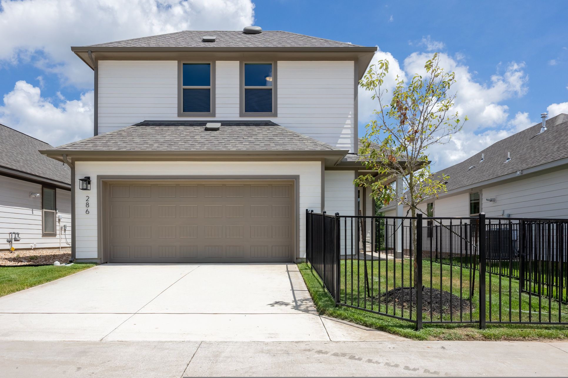 Porch Du Pre - 286 Orleanian - Back Exterior - Homesite Photography