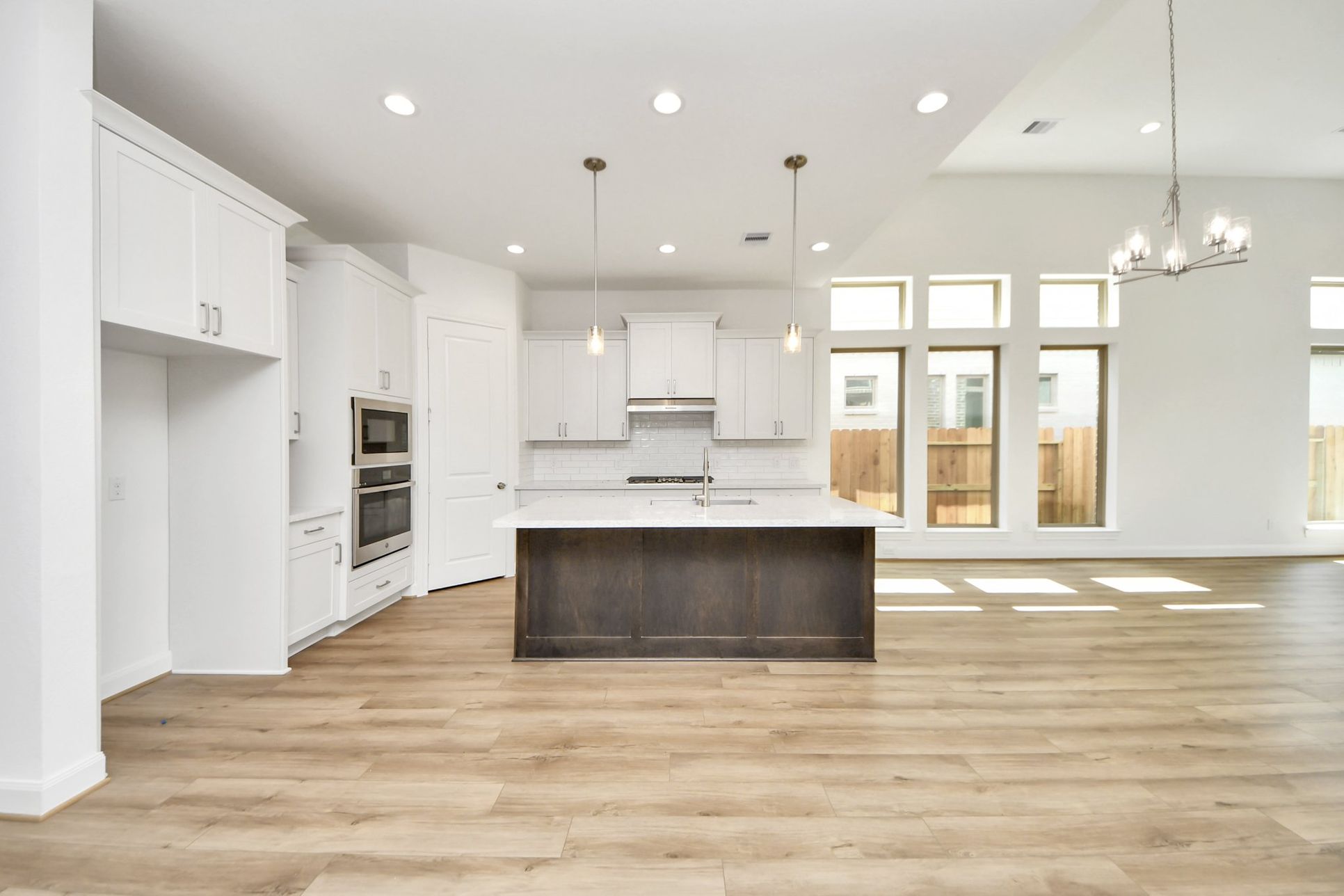 Marvida - Homesite 42 - Kitchen and Dining - Homesite Photography