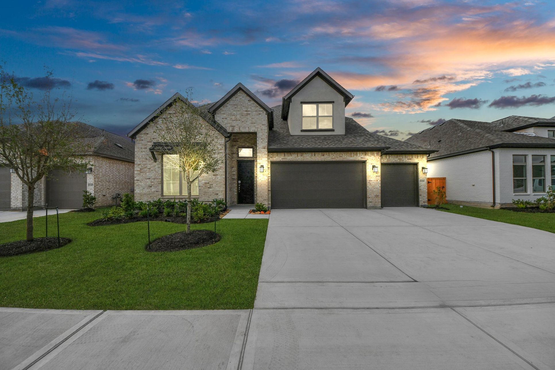 Marvida - Homesite 38 - Front Night Exterior - Homesite Photography
