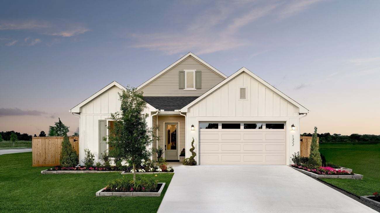 Winfrey Estates - Front Exterior - Garage Edit - Model Photography
