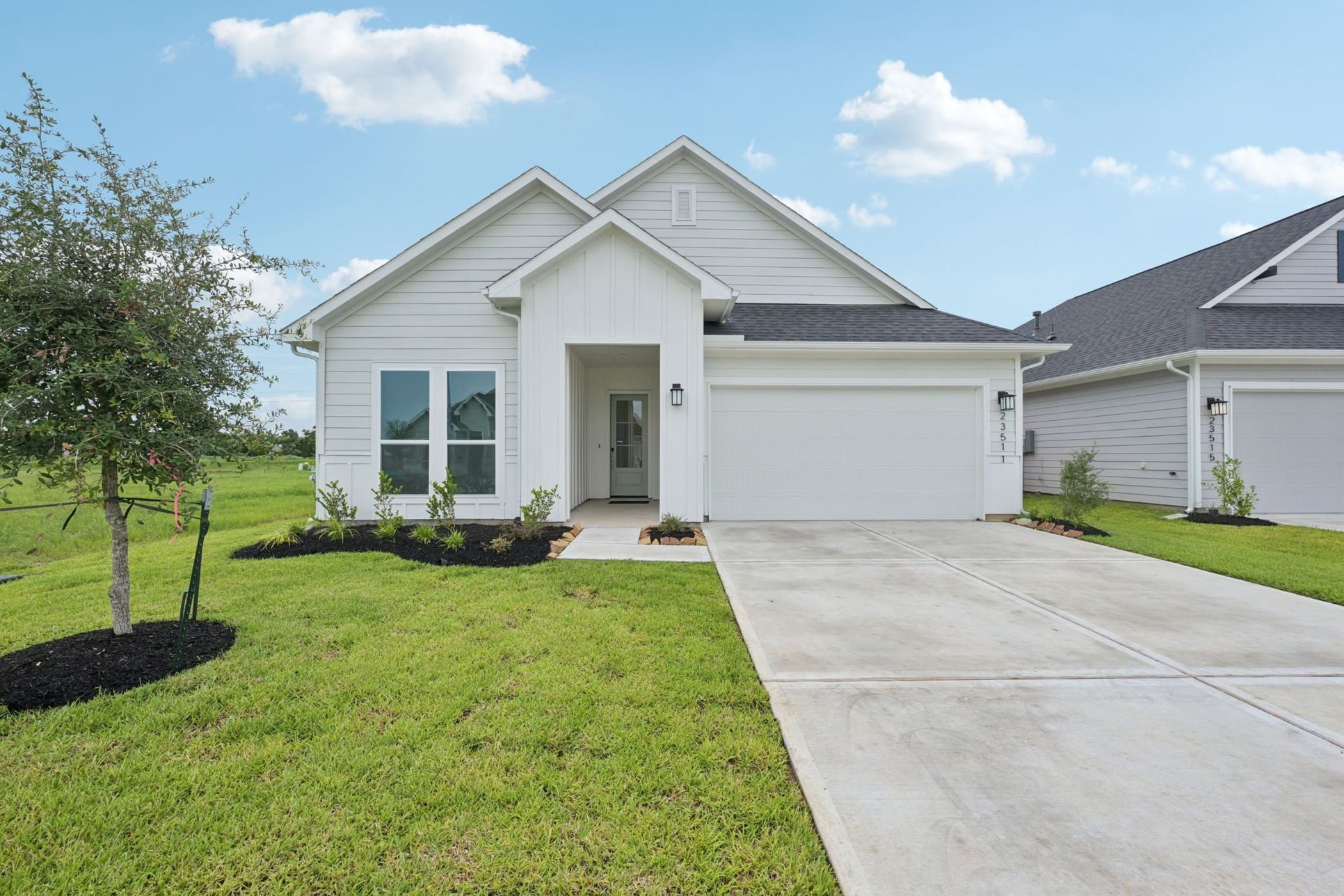 Winfrey Estates - Lot 4 - Front Exterior - Homesite Photography