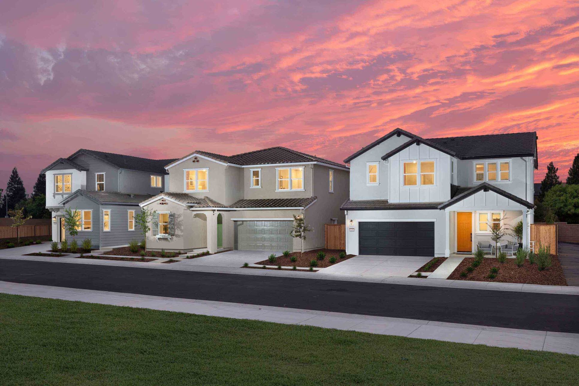 Long Meadow-Plan 4-Street Scene-2560x1707-Model Photography