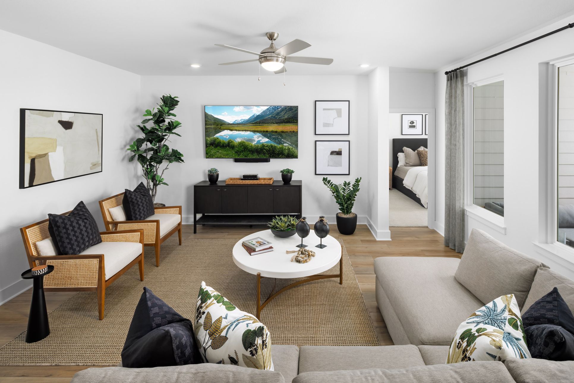 Oakberry Miller - Great Room - Model Photography