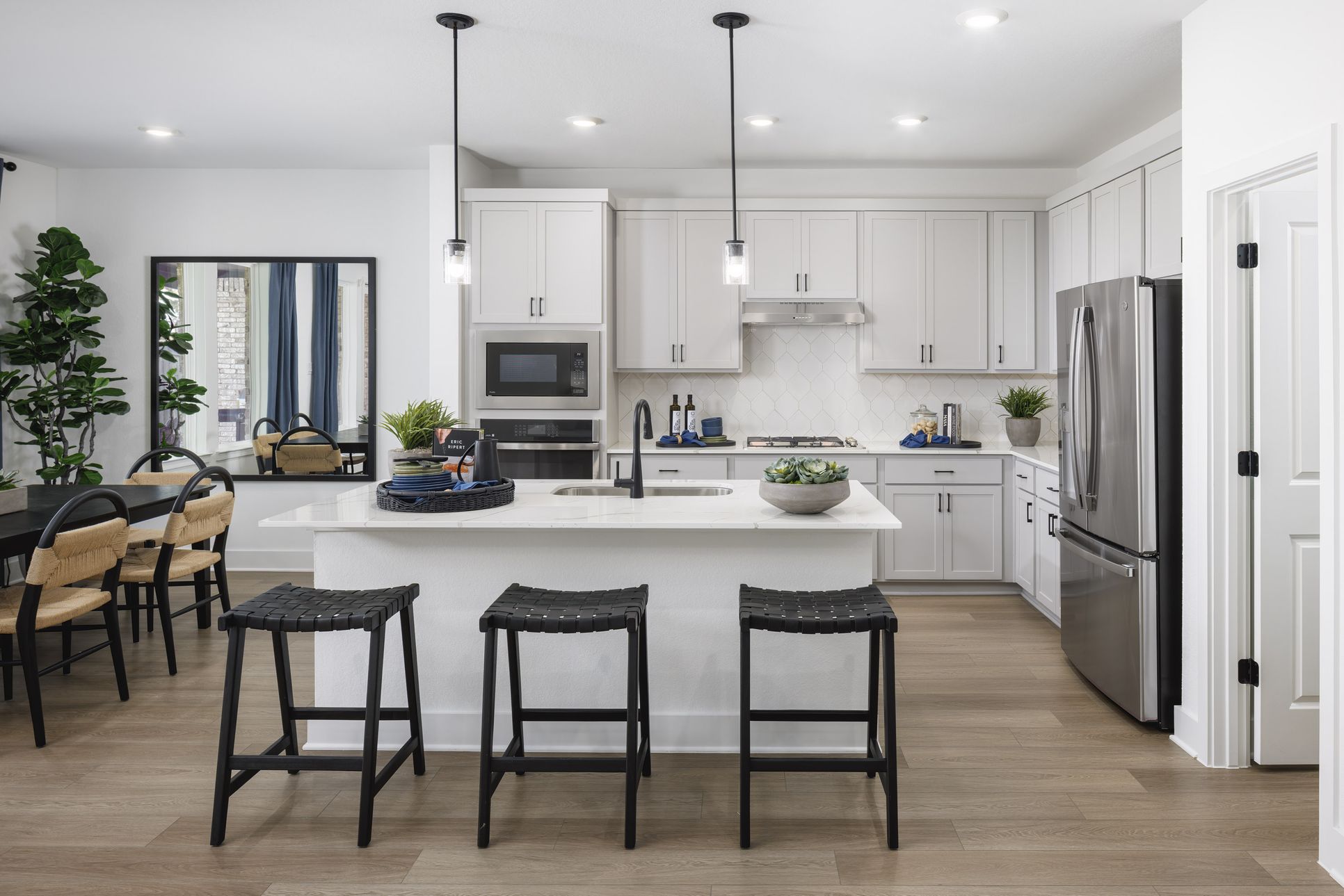 Raburn Reserve - Rosalie Kitchen - Updated Model Photography