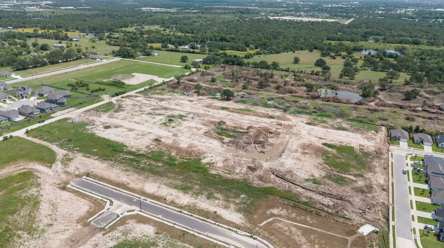 Rock Pointe,77807