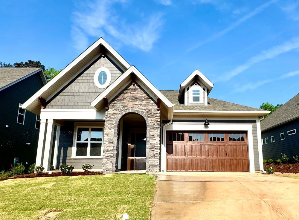 The Waverly plan :single level patio home, move-in ready