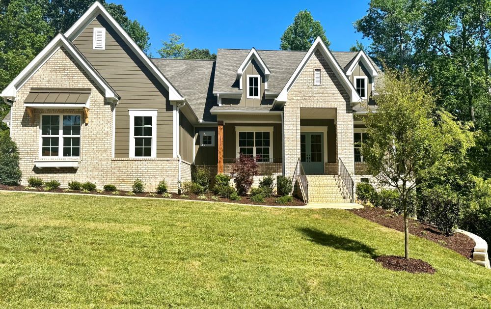 The Belmont at Irish Creek :Single level home with upstairs bonus and full bathroom