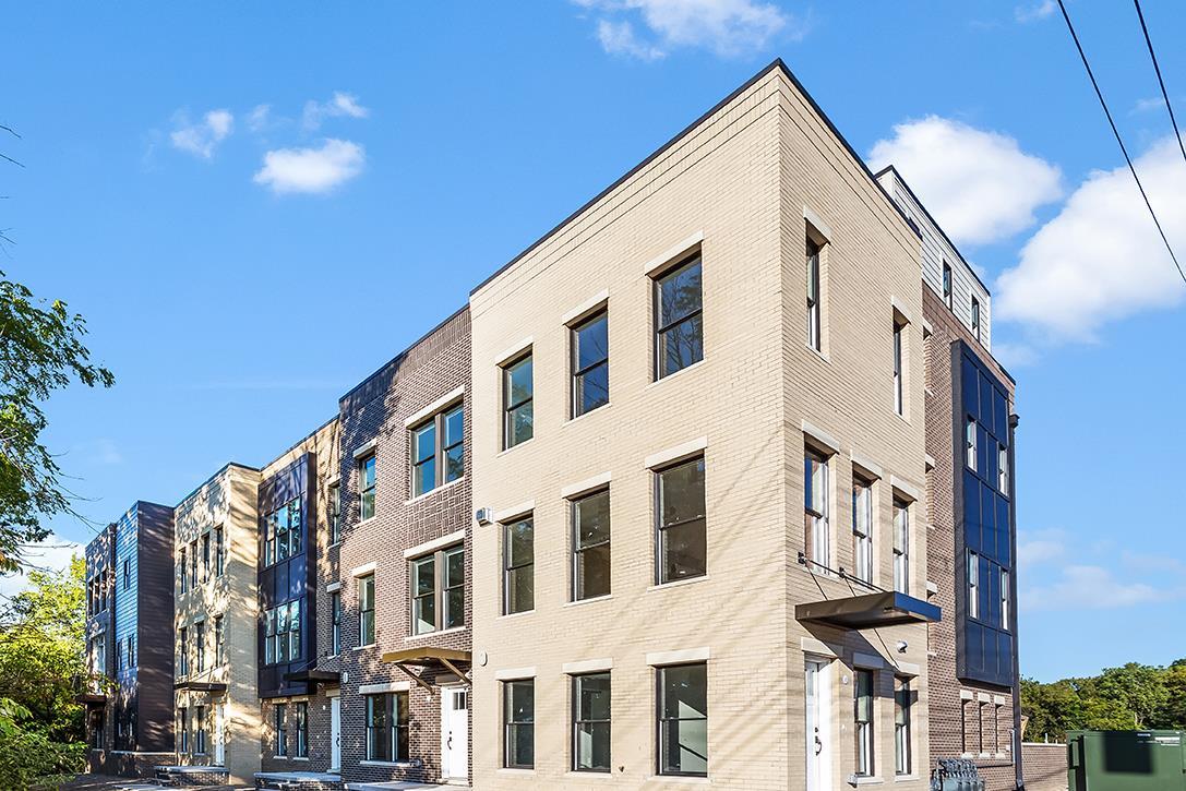 North Park Place,44104