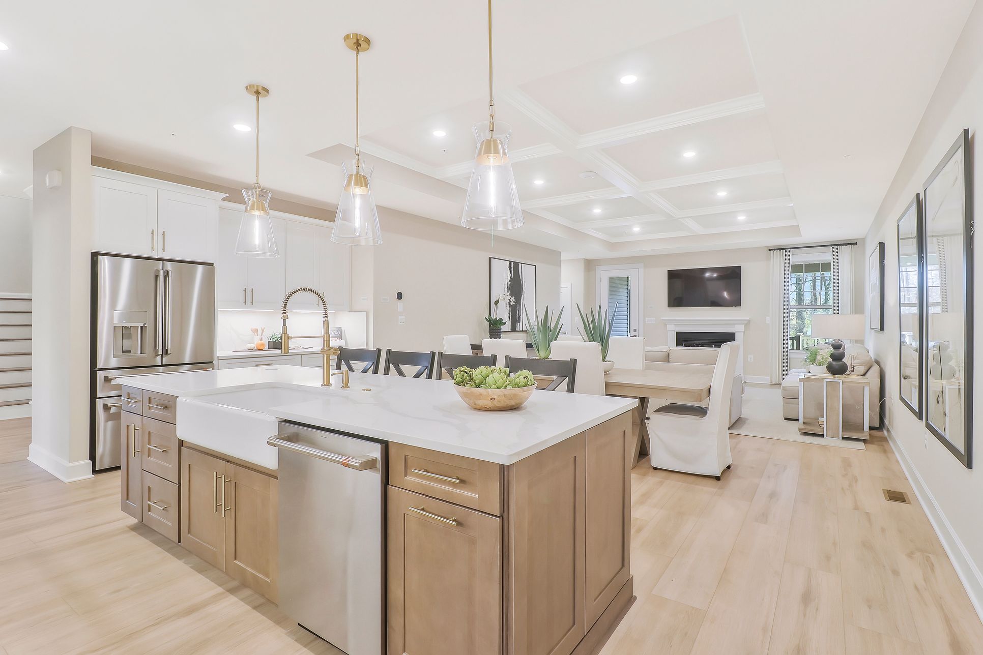 Carefree Main Level Living with First Floor Suites and Lock & Leave Convenience:NVHomes at Maple Highlands offers low maintenance living with first-floor owner's suites, zero-step entry, lawn care, and many other lock-and-leave conveniences. Learn more today!