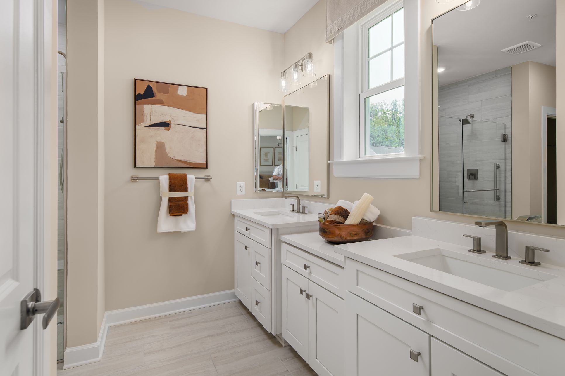 Personalize Your Home During a Private Showroom Appointment:NVHomes buyers enjoy selecting their interior choices at a private appointment in our Design Showroom. Decorative lighting and high-end Kohler fixtures are included.