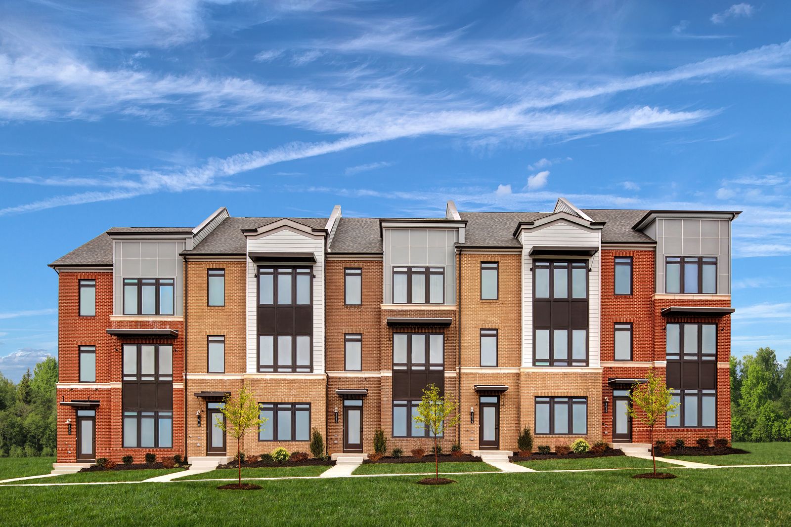 Modern Luxury in a Vibrant Community