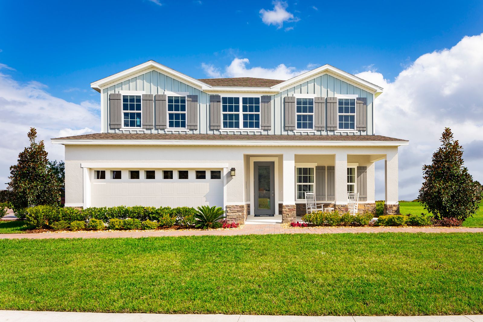 Final Closeout! One opportunity remains to own at Creekside!:Want to live in a gated community with Lake Nona access without the price tag? We have one home remaining with resort-style amenities, low HOA, and no CDD. Contact us today to learn more!