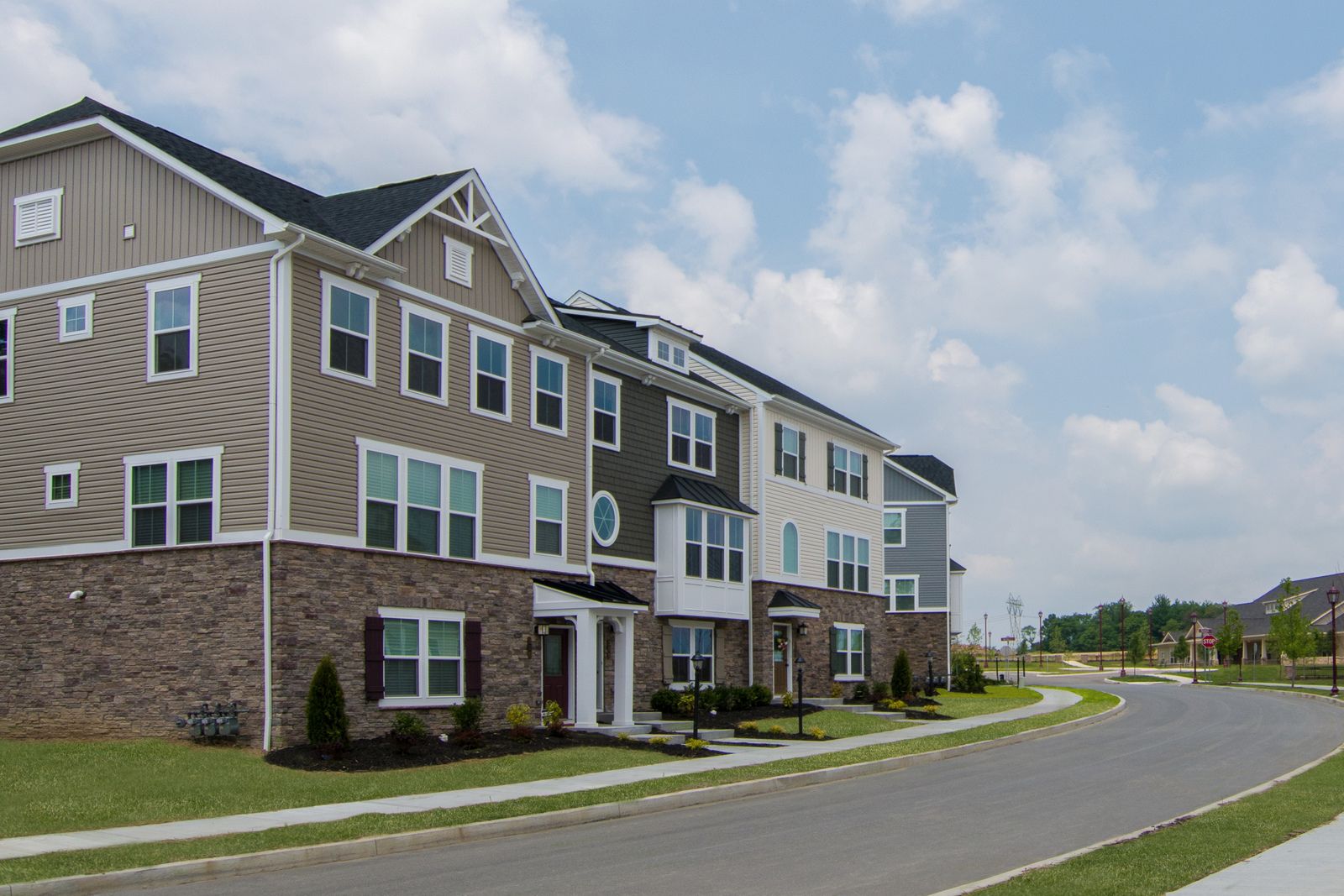 Welcome Home to Park Place Townhomes:The lowest priced new townhomes in Cranberry with resort amenities—community center, pool, gardens, putting green, walking trails, and more. Click here to schedule your appointment.