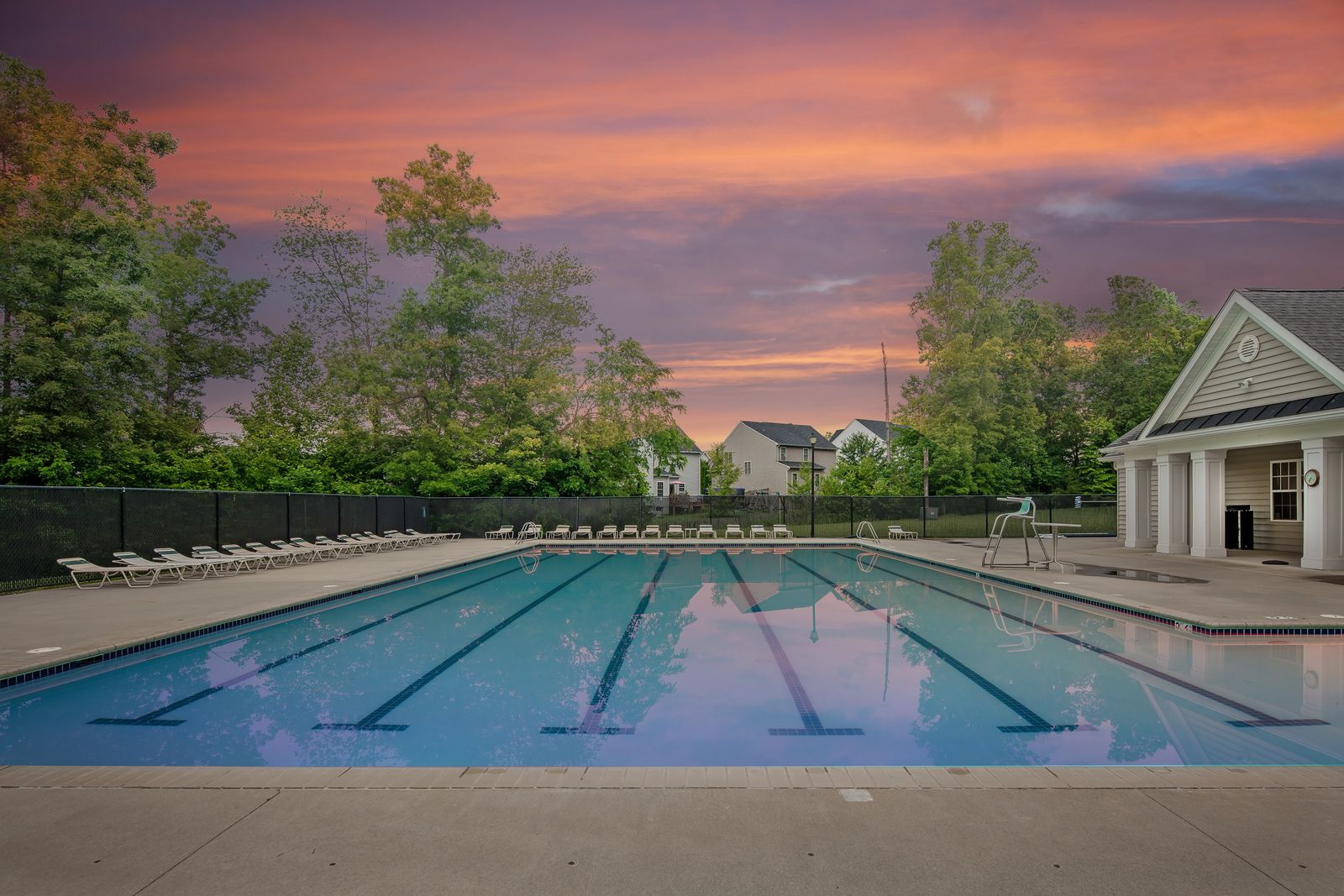 COME HOME TO AN AMENITY-FILLED COMMUNITY