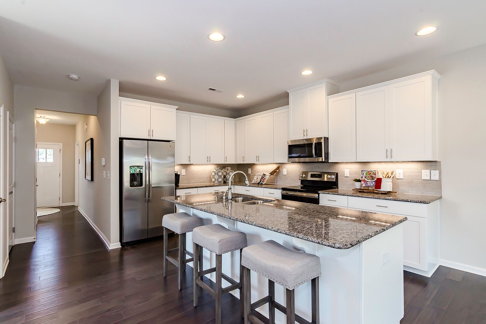 Welcome Home to Woods at West Chester