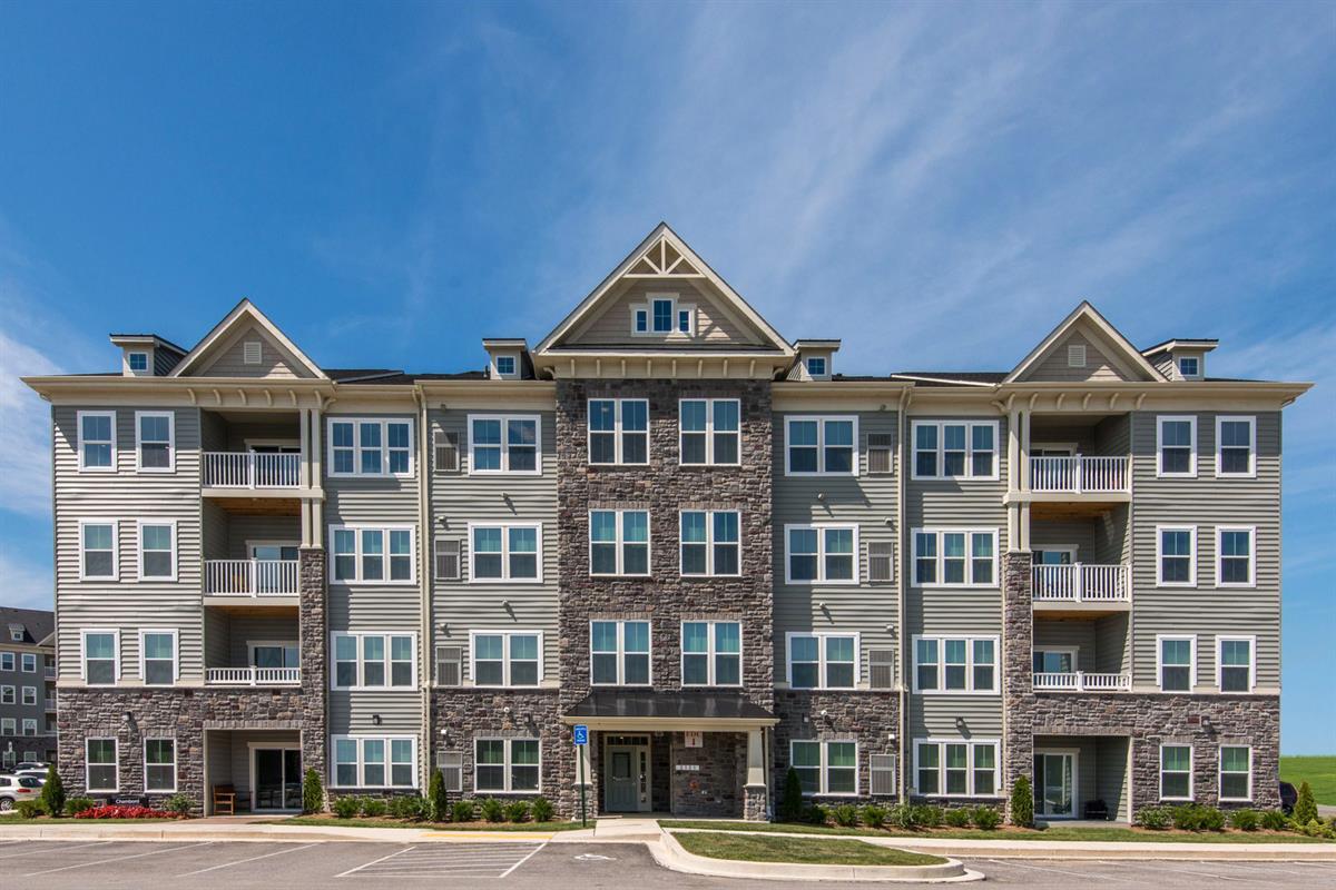 Welcome to easy living in Midlothian, VA