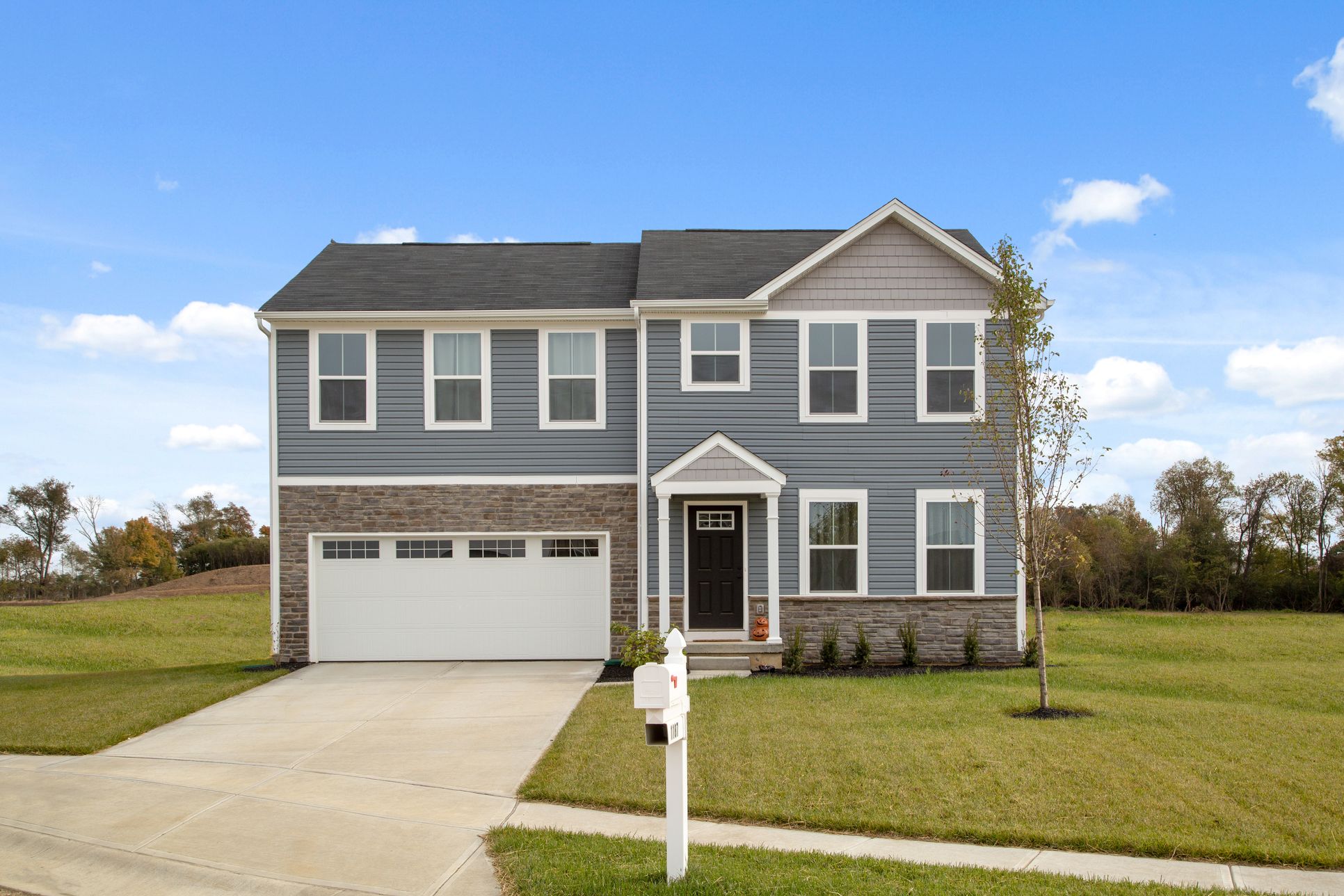 Welcome Home to Villages of Sterling Green