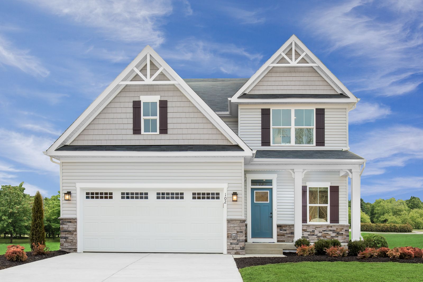 VILLAGES AT LOVETTSVILLE - GRAND OPENING!