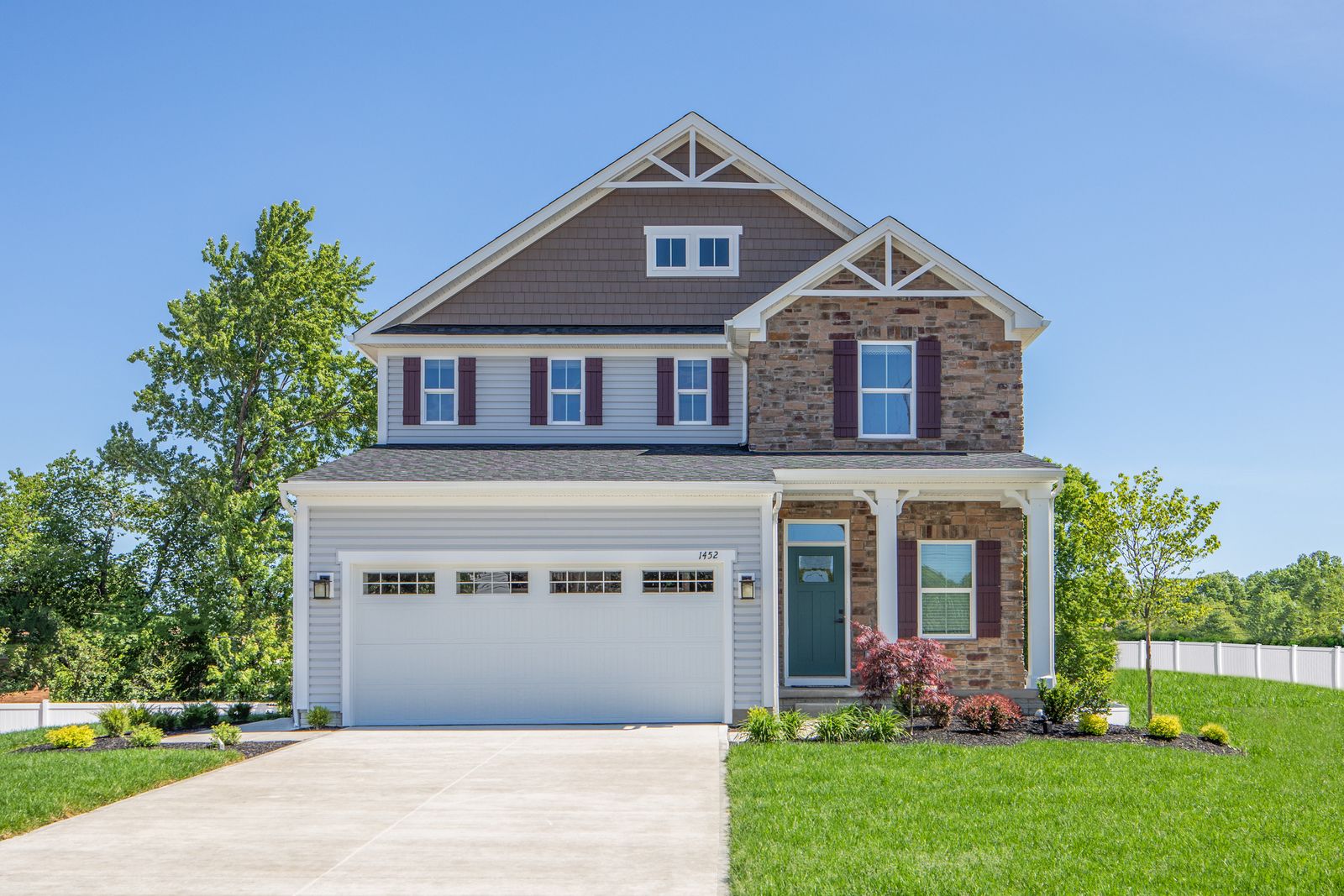 Welcome Home to Reynolds Overlook